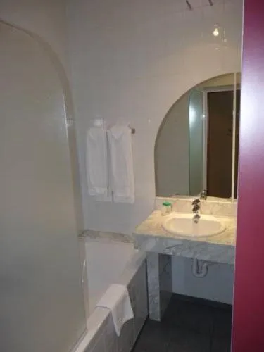 Bathroom in Hotel De Swaen