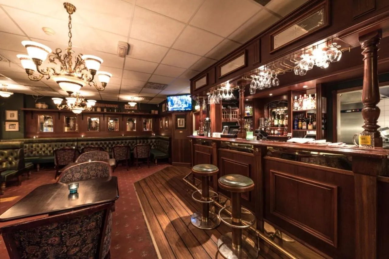 Lounge or bar in Senja Hotell