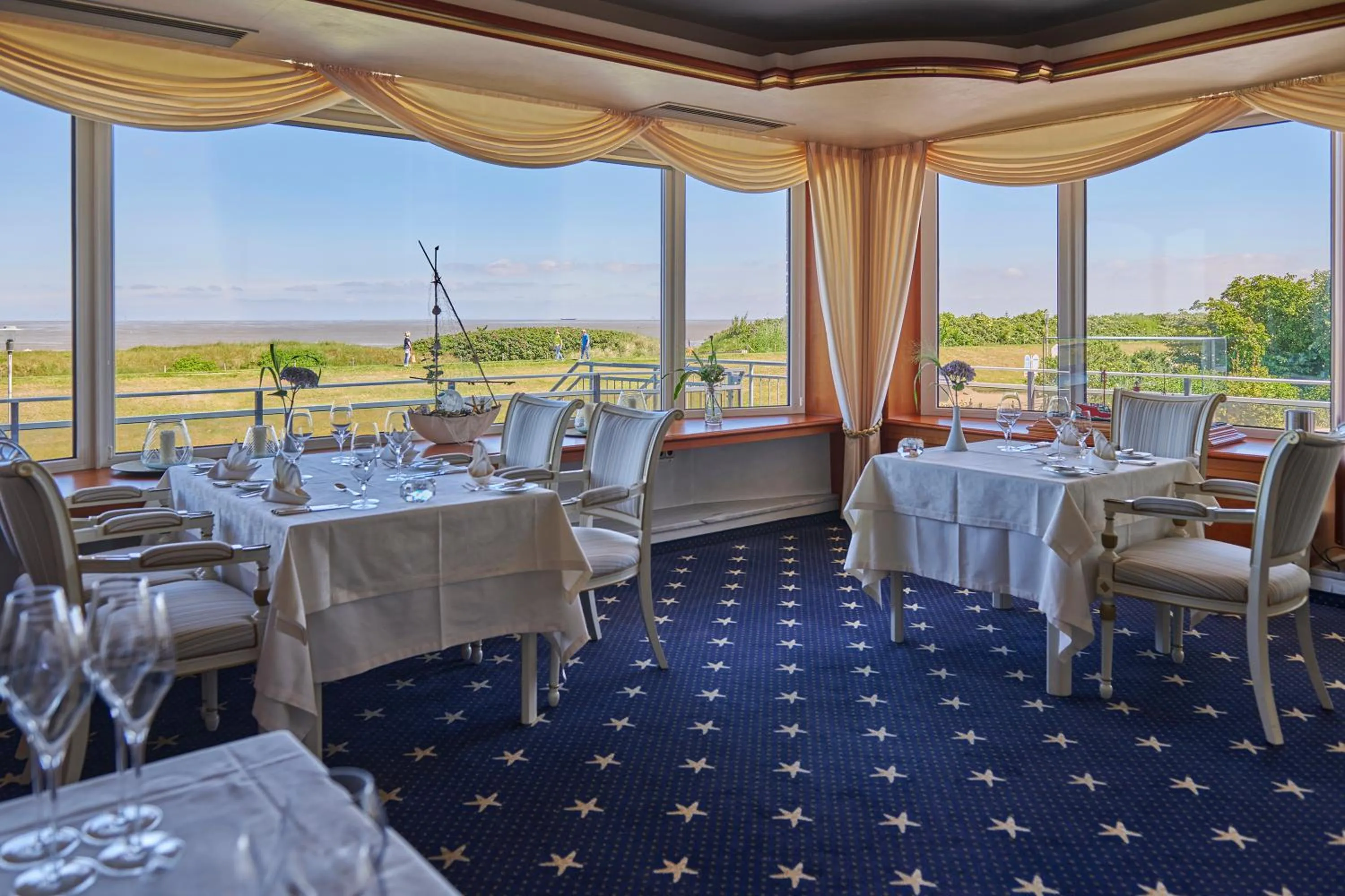 Restaurant/places to eat in Badhotel Sternhagen