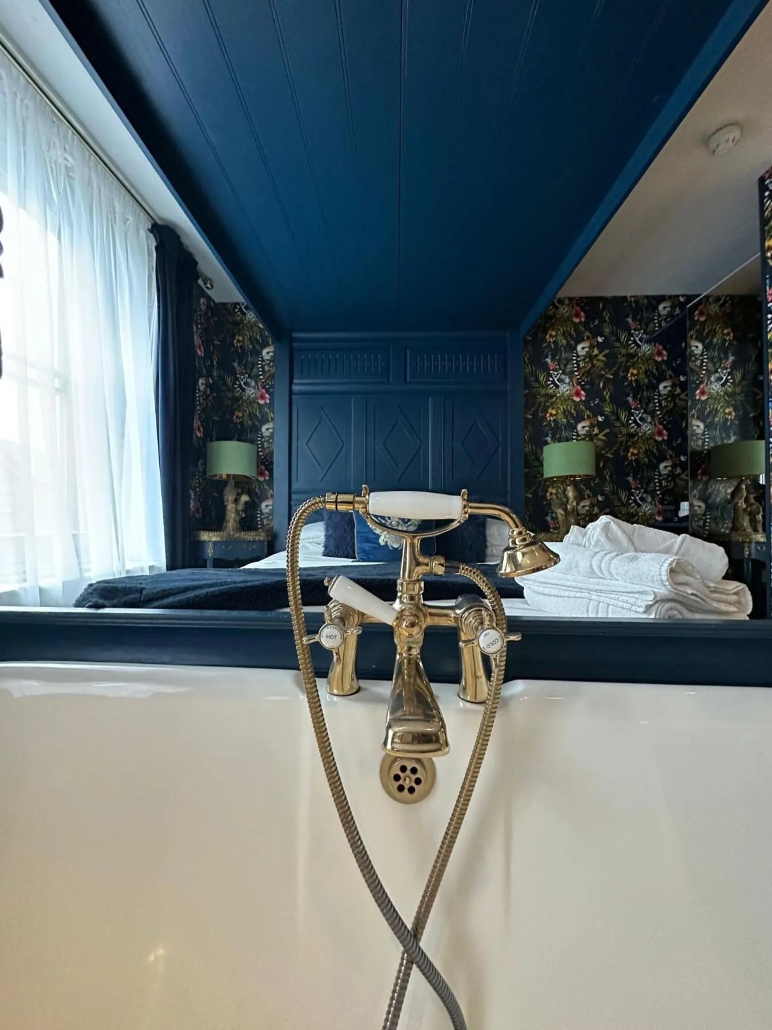 Bathroom in OYO The Townhouse