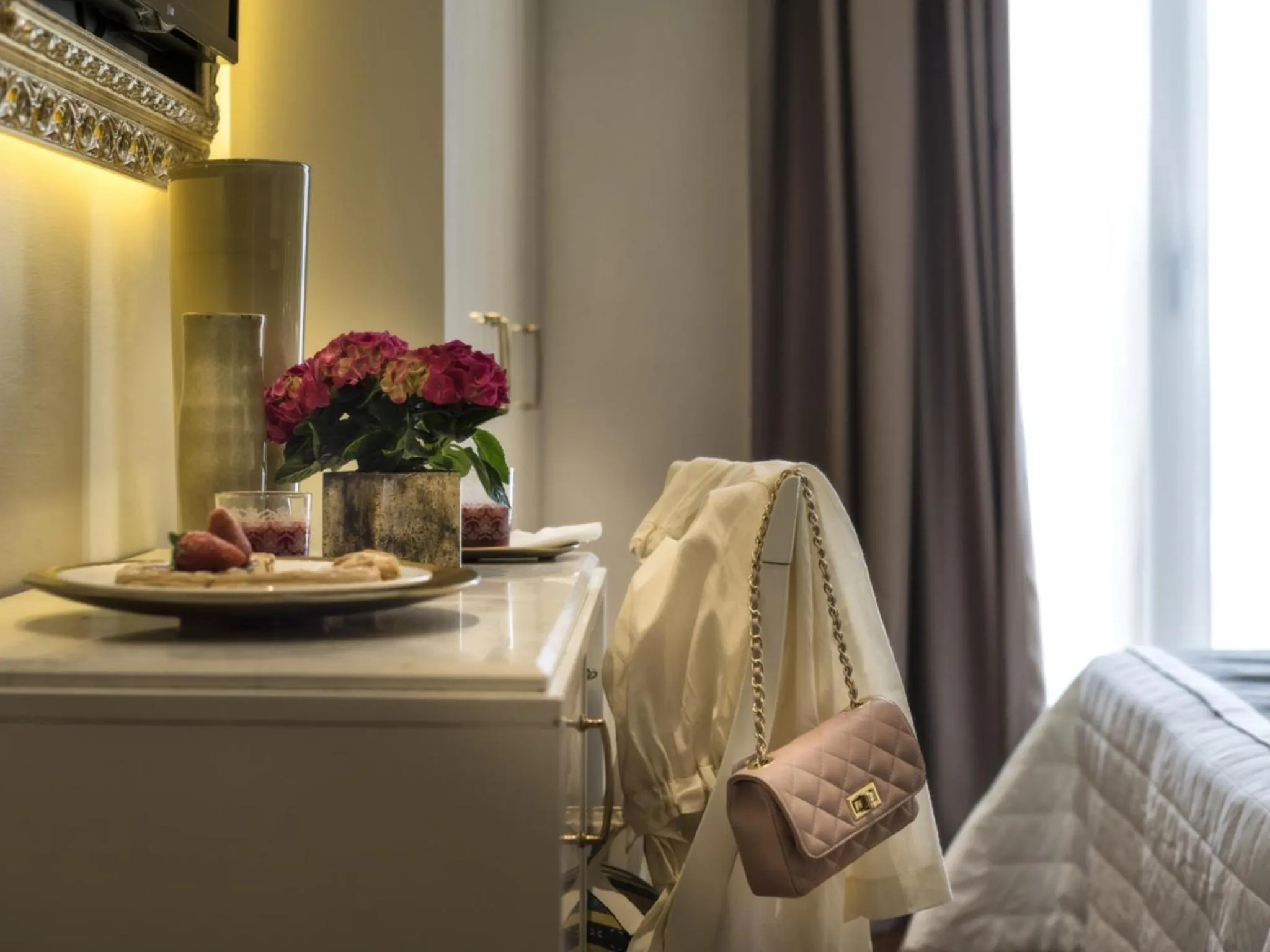 Decorative detail in Novecento Suite Hotel