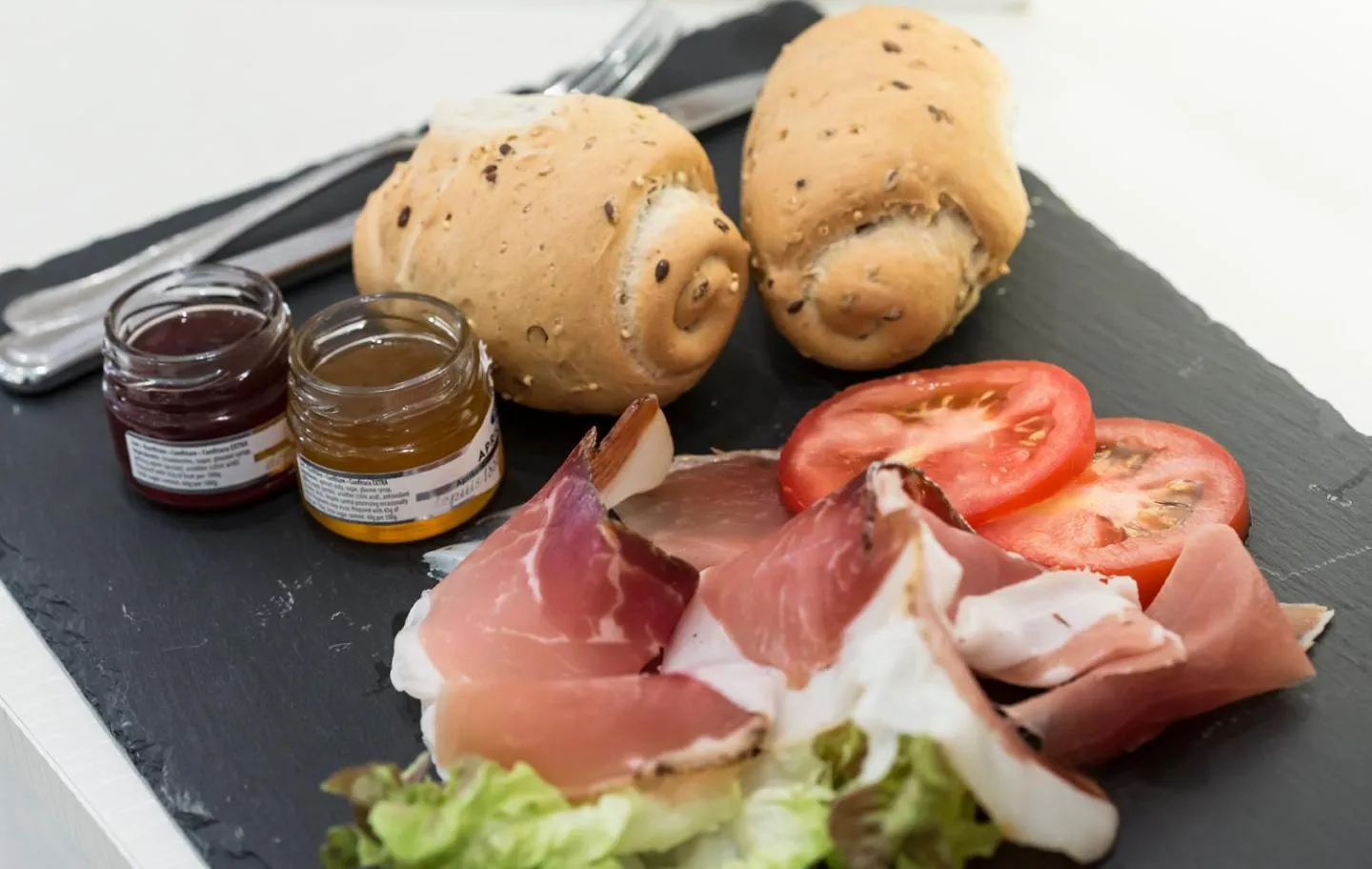 Continental breakfast in Novecento Suite Hotel