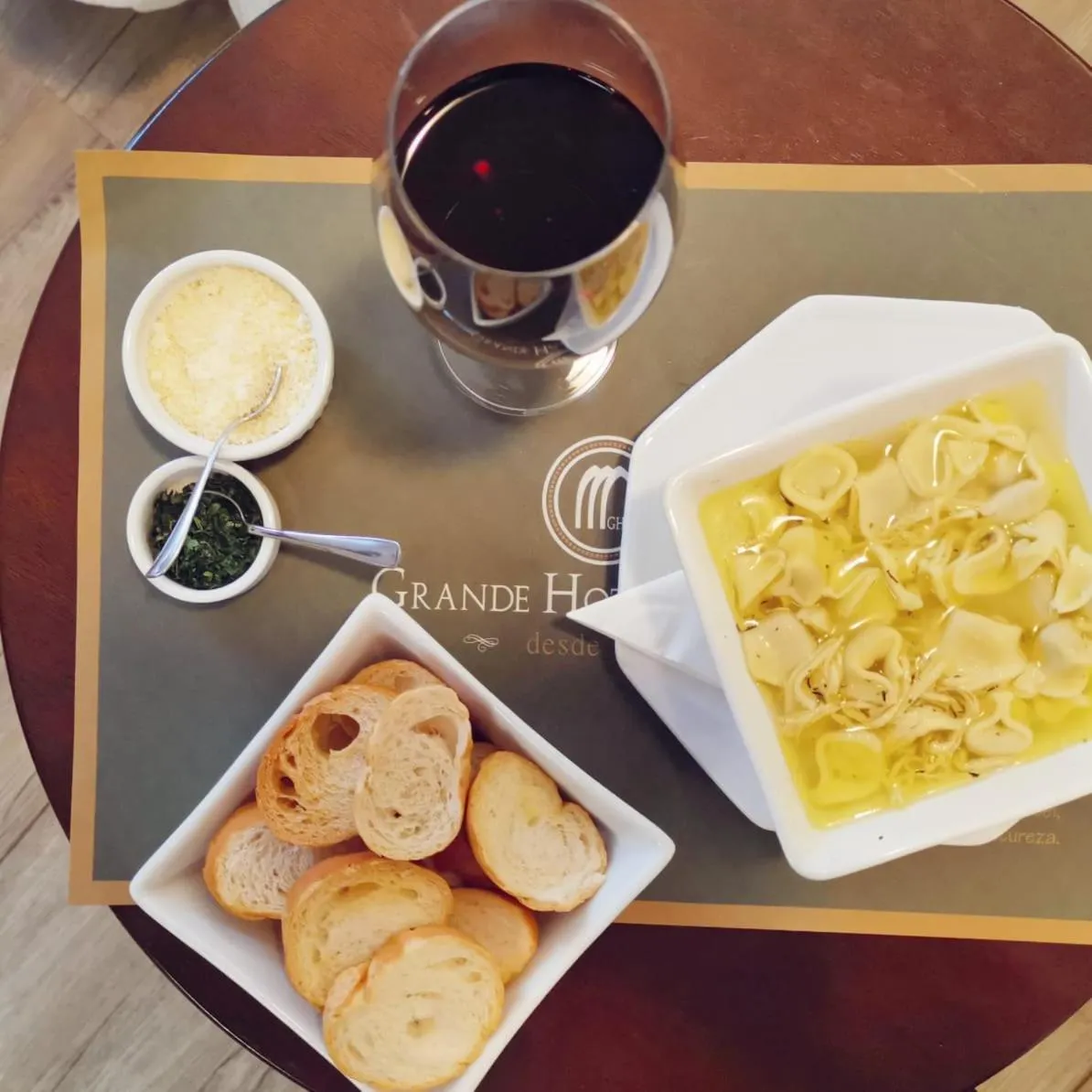 Restaurant/places to eat in Grande Hotel Canela