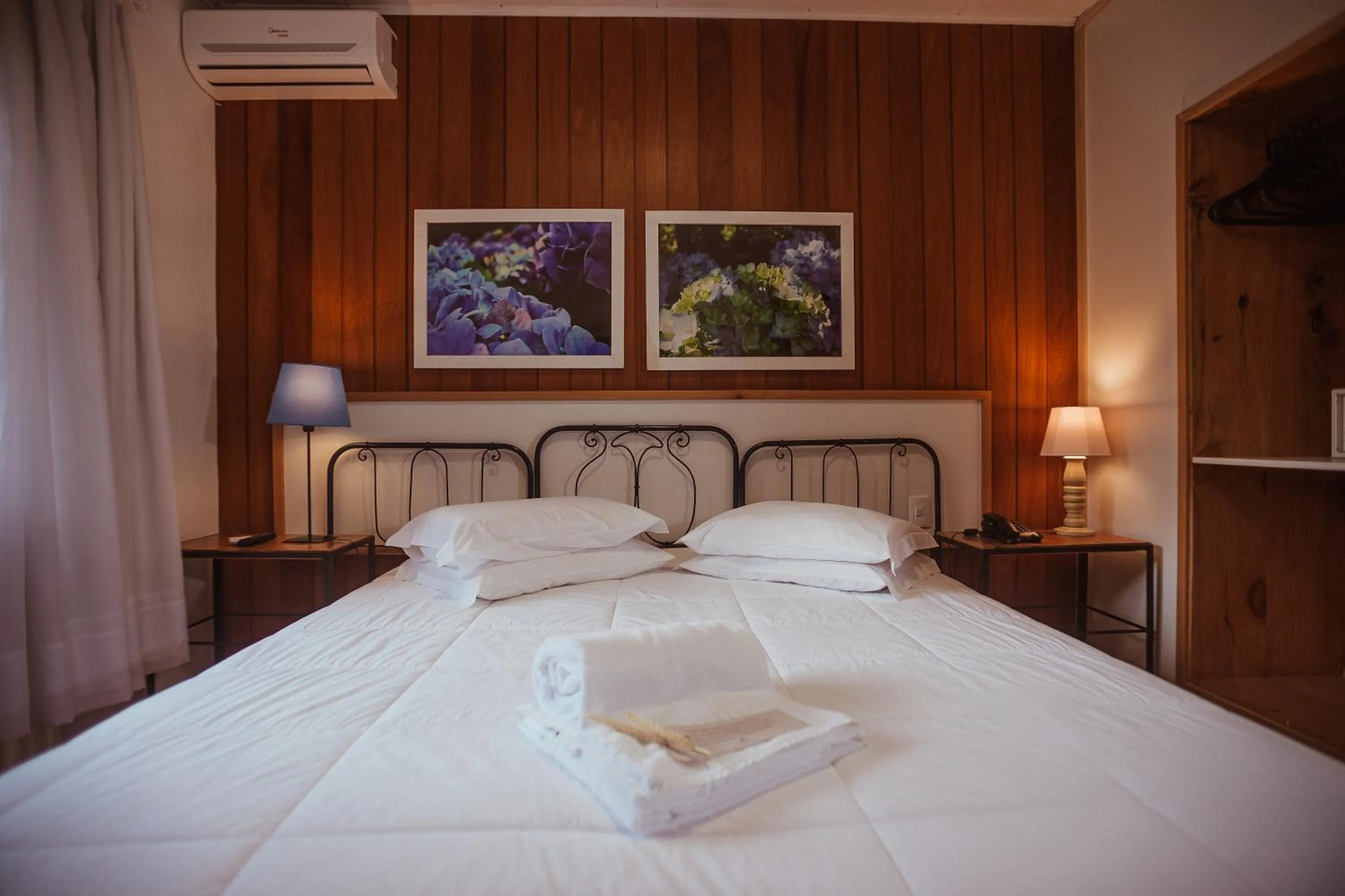 Bed in Grande Hotel Canela