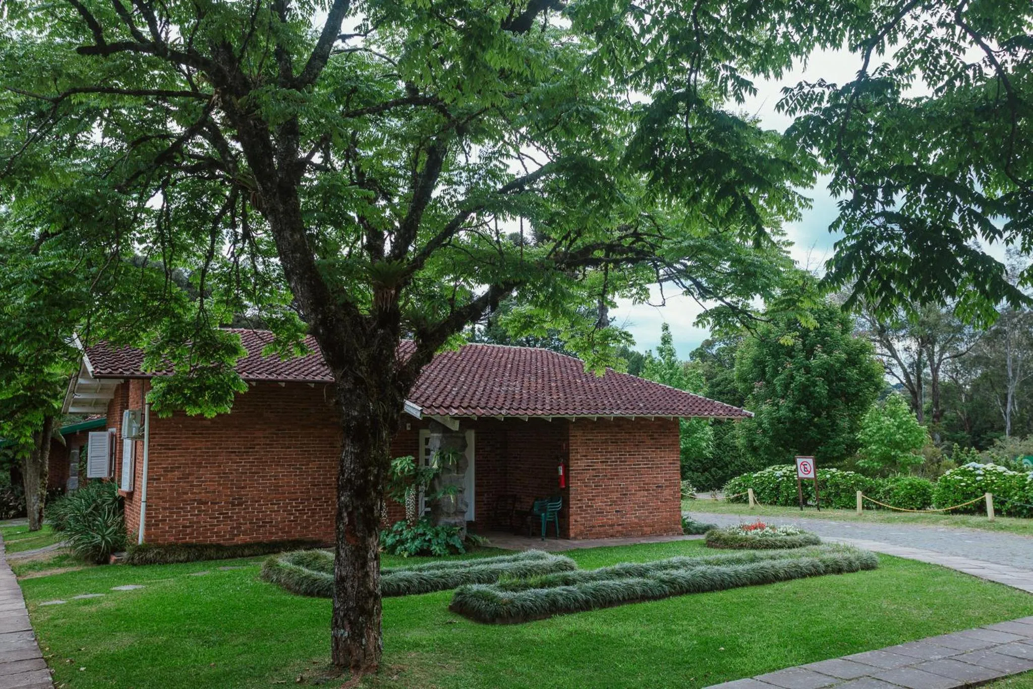 Inner courtyard view in Grande Hotel Canela