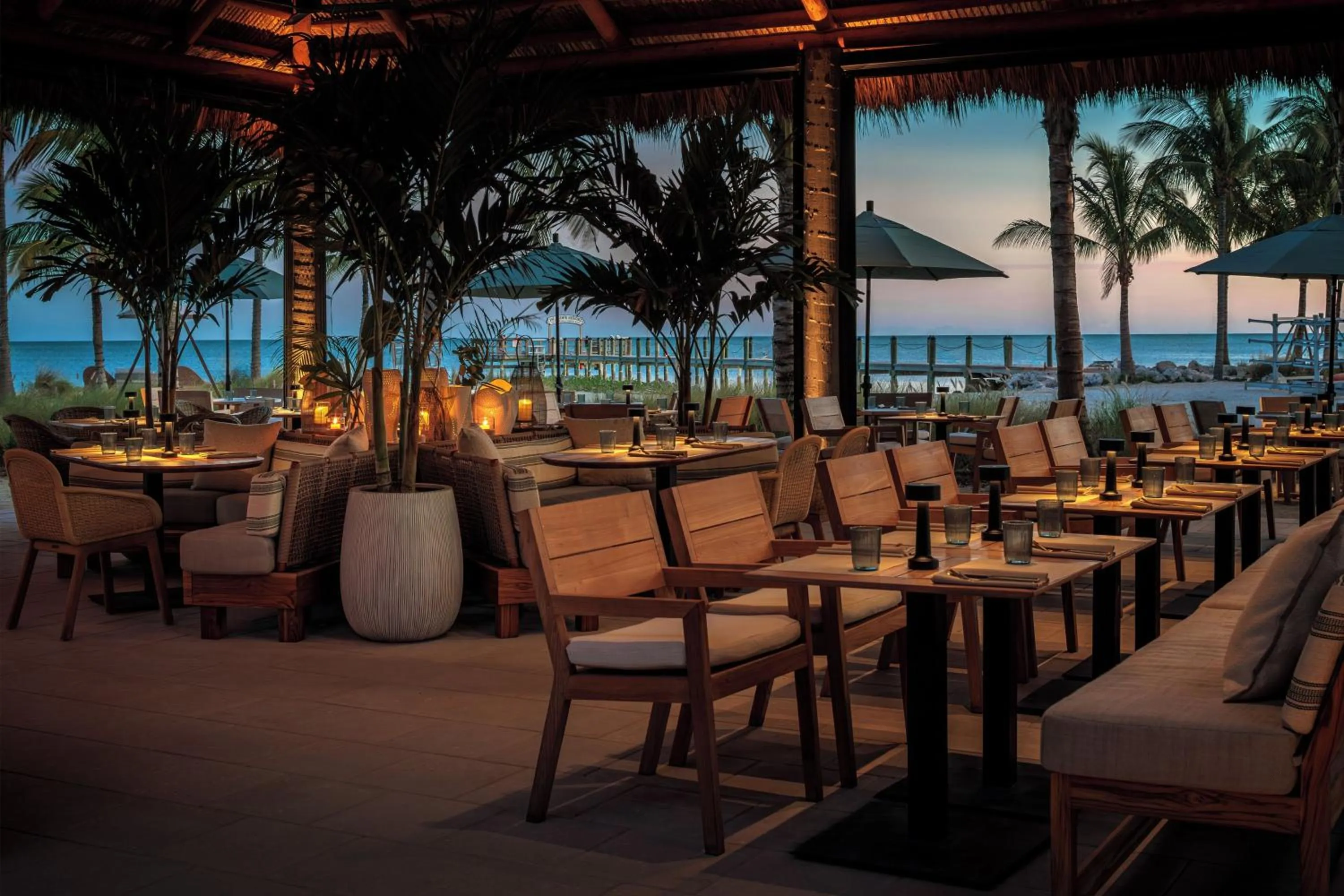 Restaurant/places to eat in Bayside Villas by Islander Resort