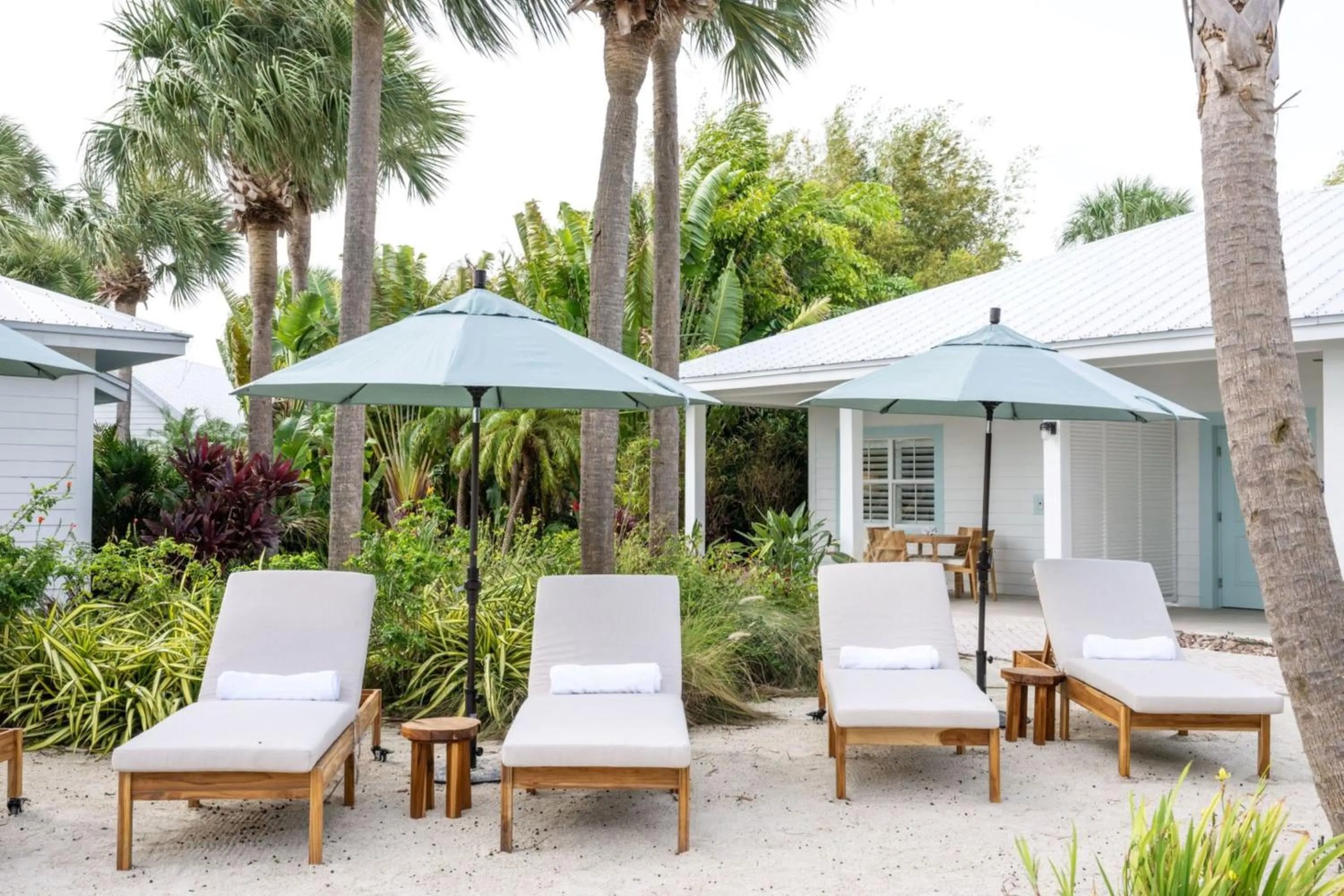 sunbed in Bayside Villas by Islander Resort