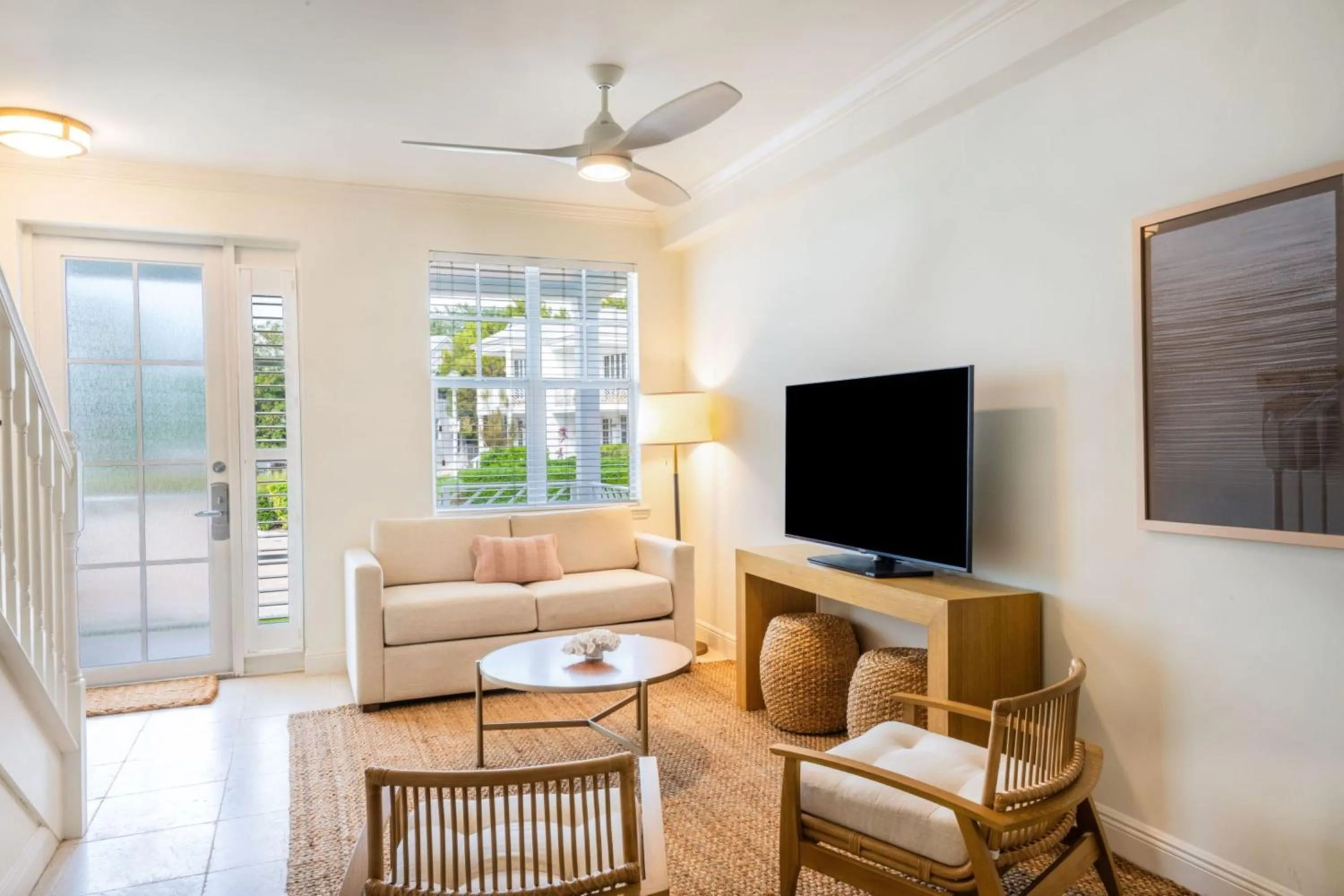 Living room in Bayside Villas by Islander Resort