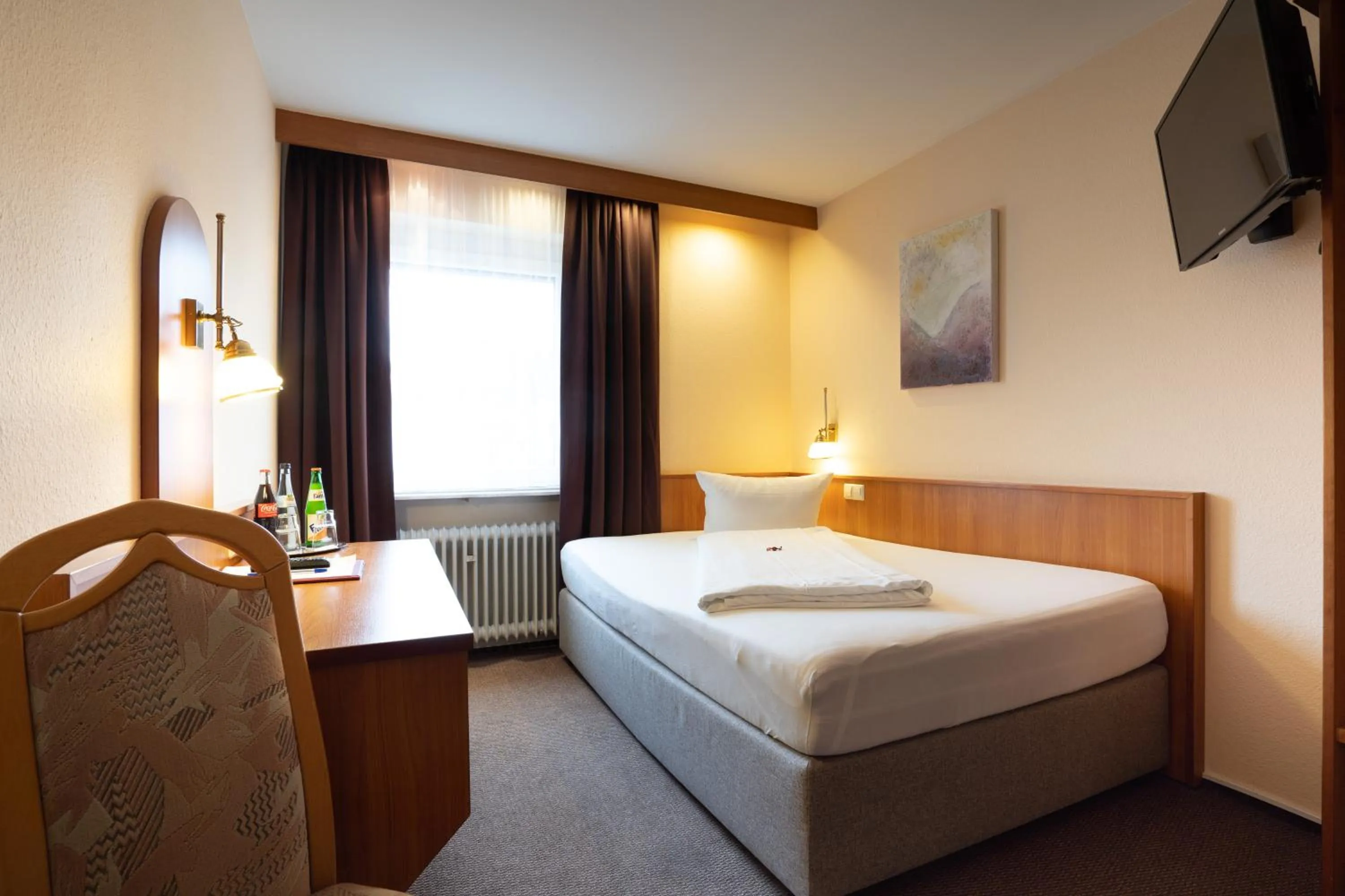 Bed in Hotel Zum Prinzen Sinsheim