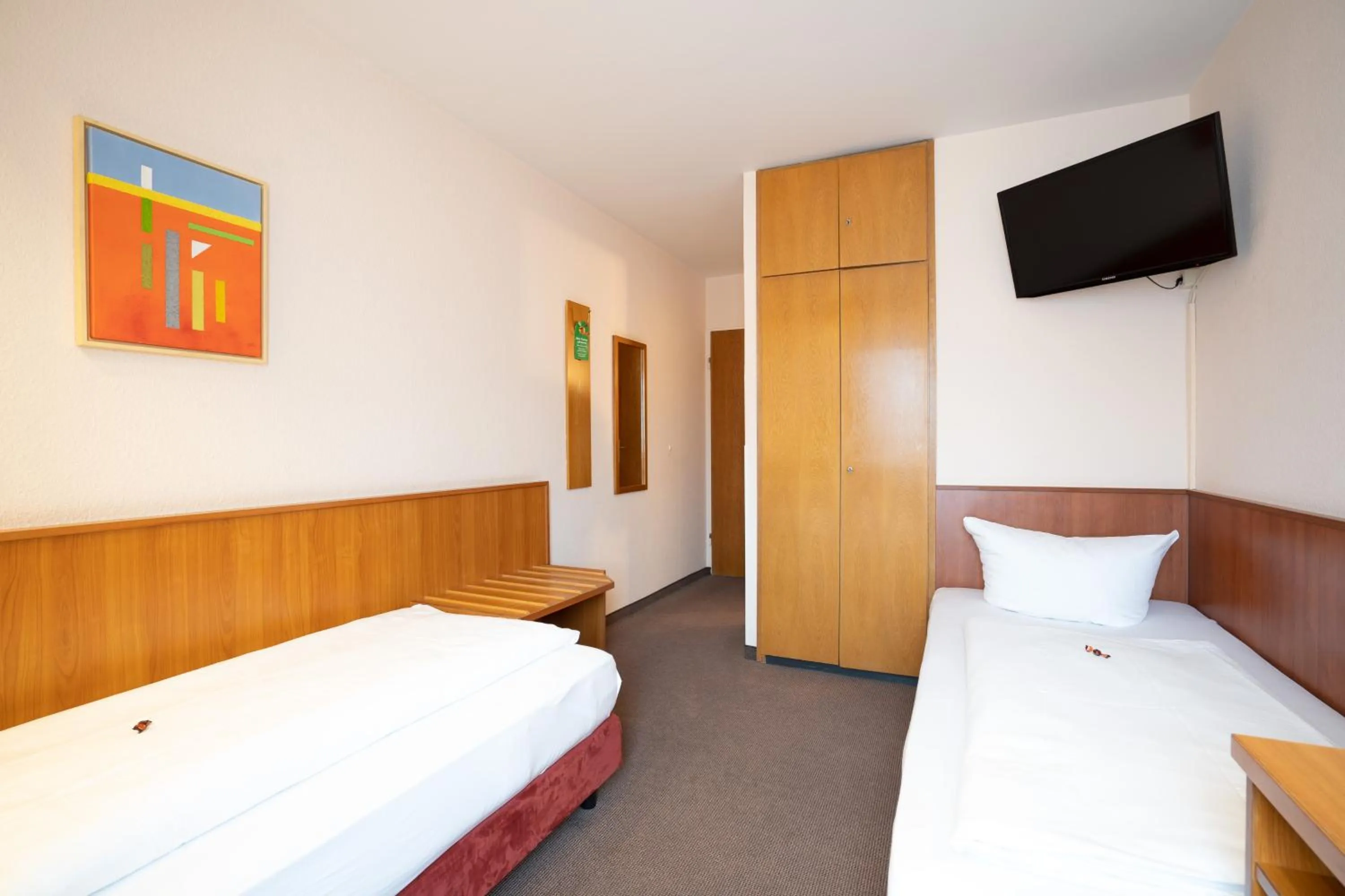 Bed in Hotel Zum Prinzen Sinsheim