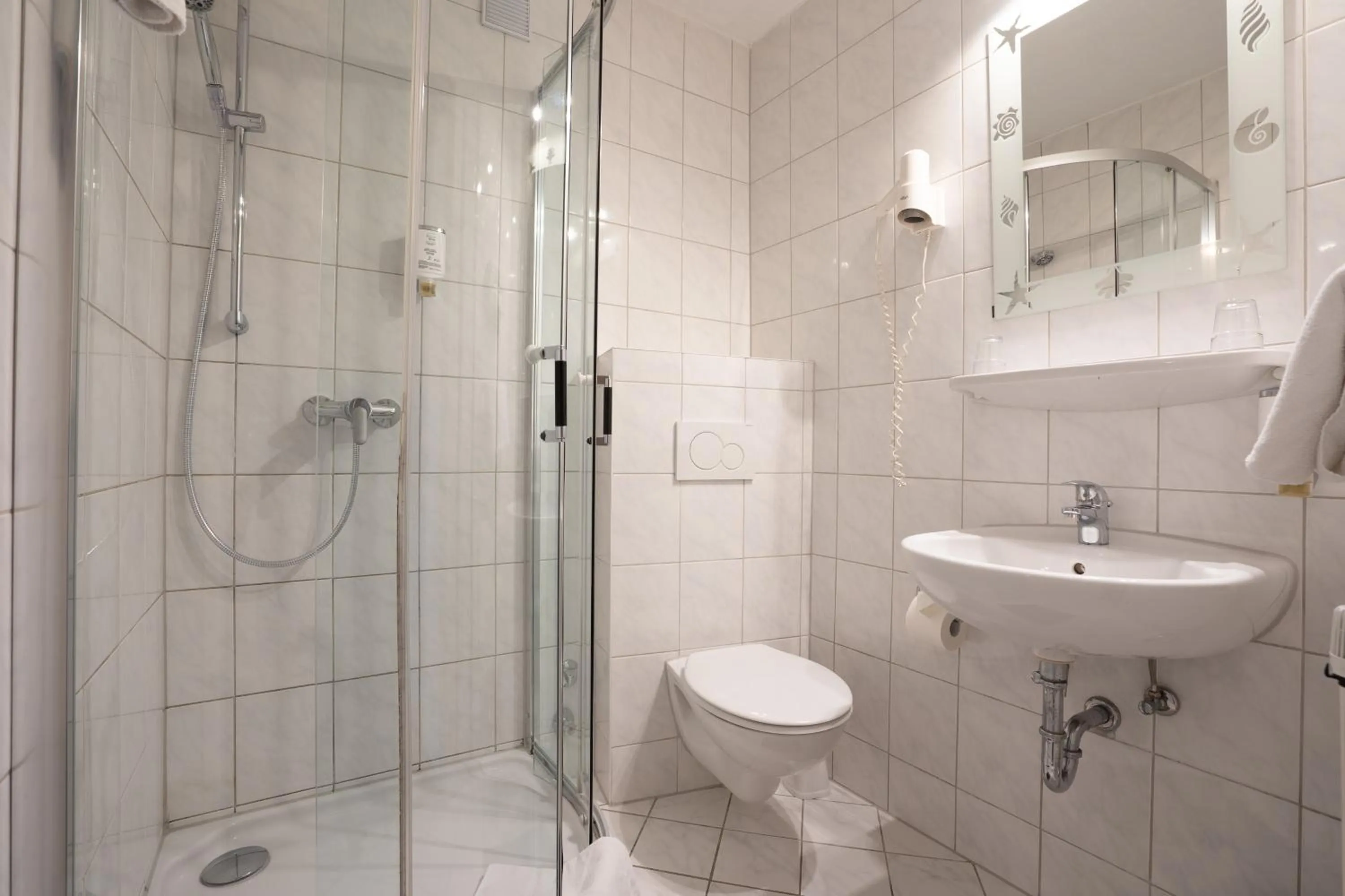 Bathroom in Hotel Zum Prinzen Sinsheim