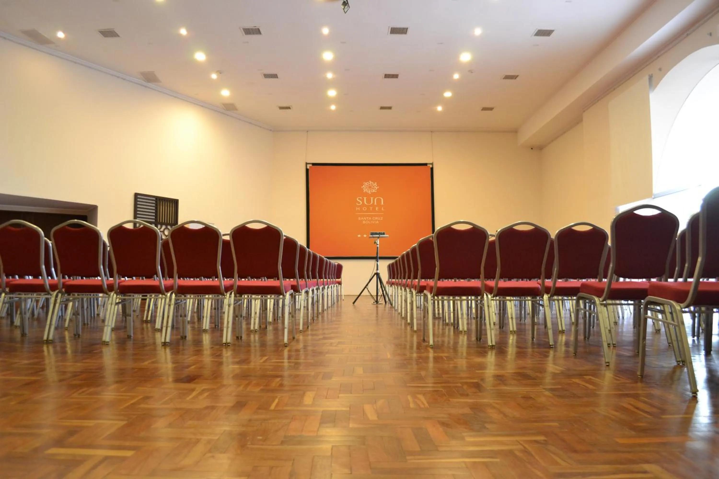 Business facilities in Sun Hotel