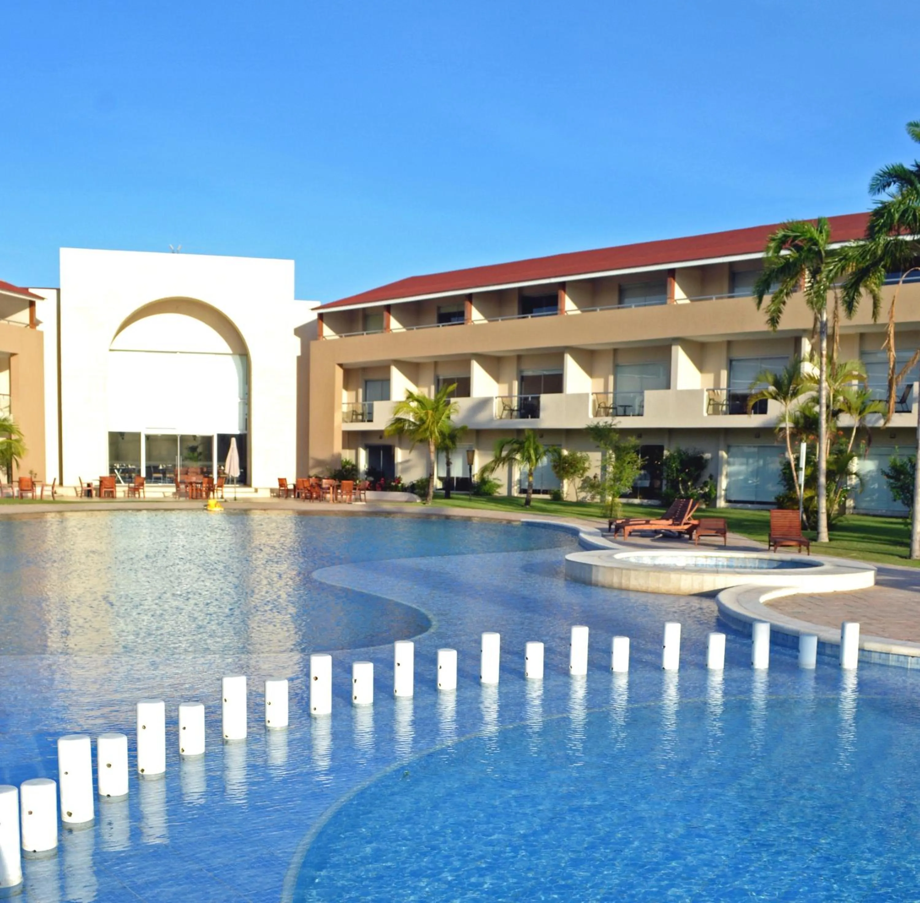 Swimming pool in Sun Hotel