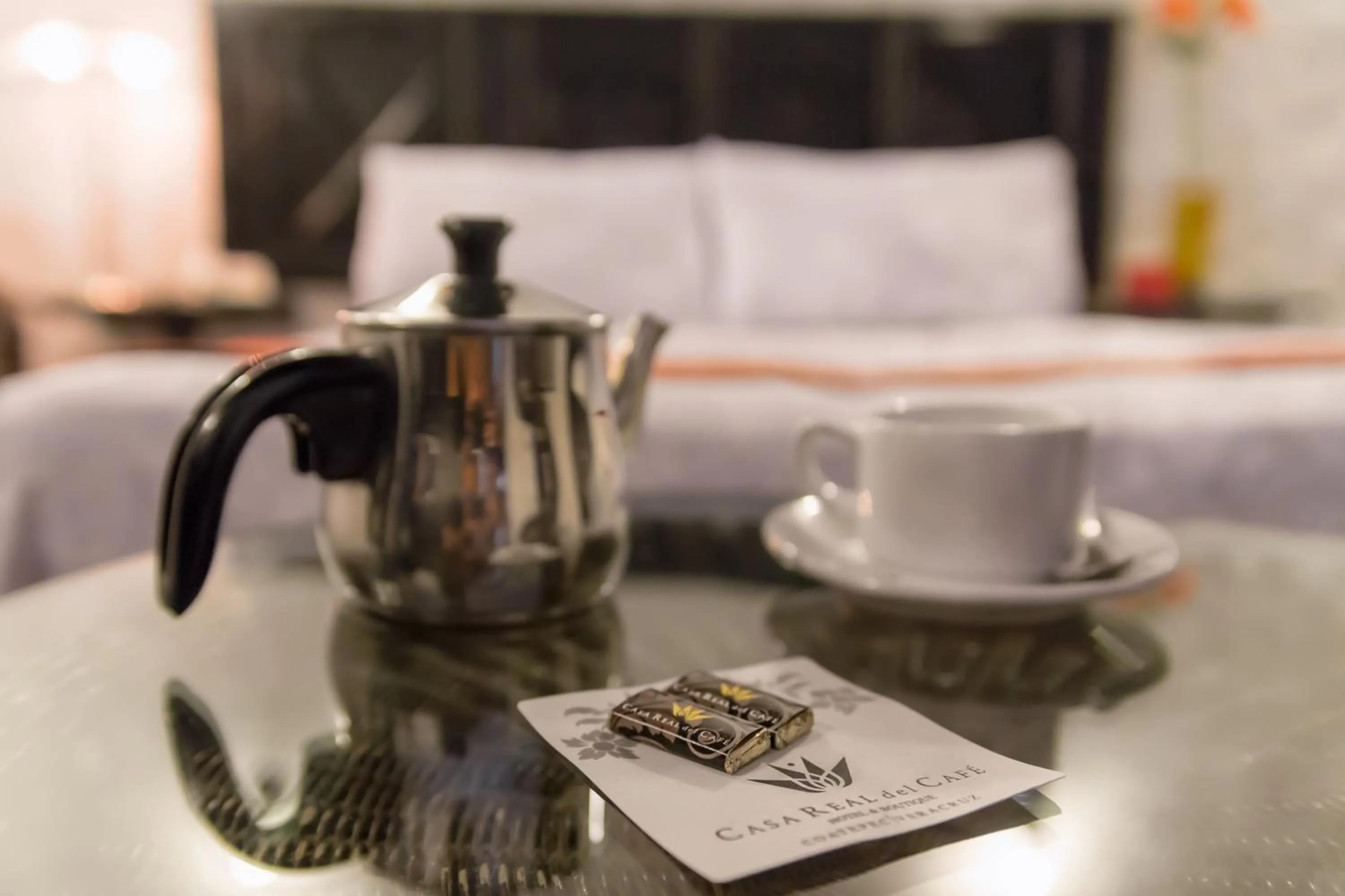 Drinks, Bed in Hotel Casa Real Del Café