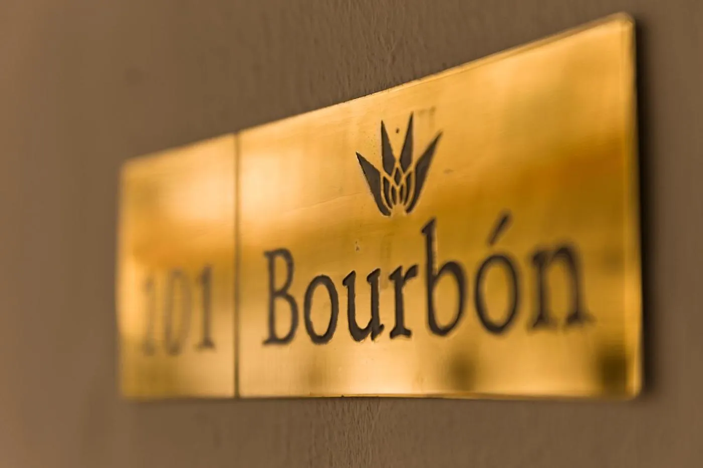 Property logo or sign in Hotel Casa Real Del Café