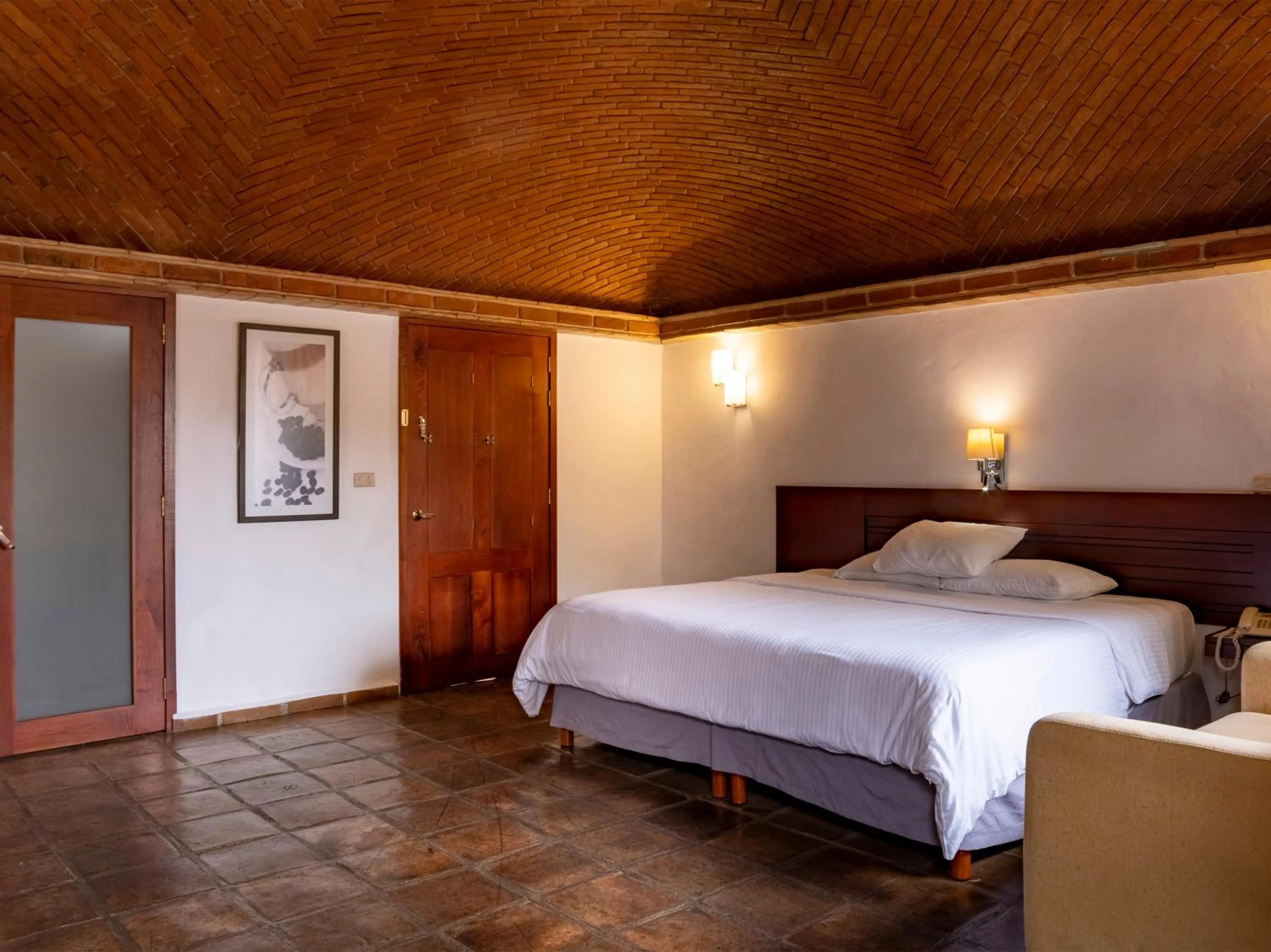 Photo of the whole room, Bed in Hotel Casa Real Del Café