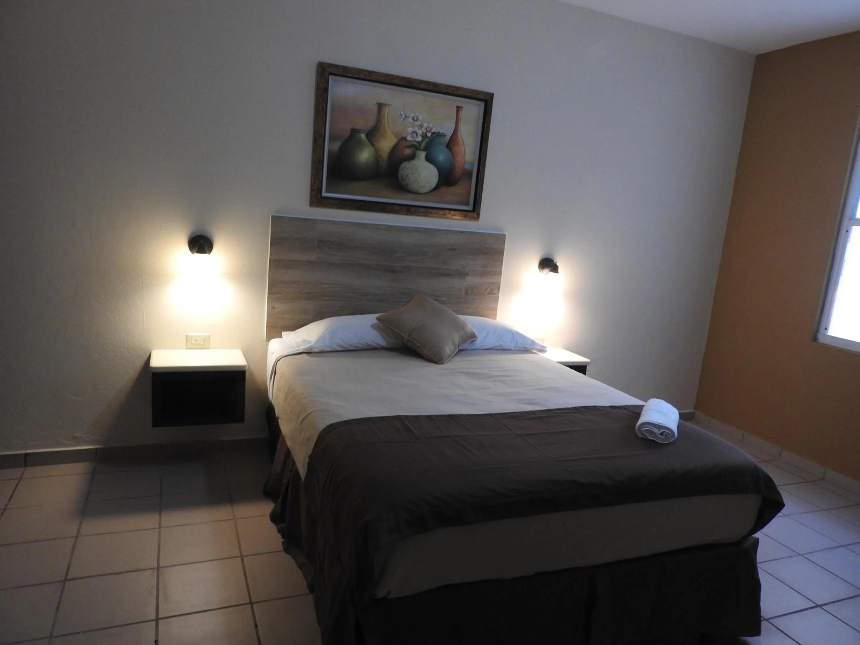 Bedroom, Bed in Dreams Miramar