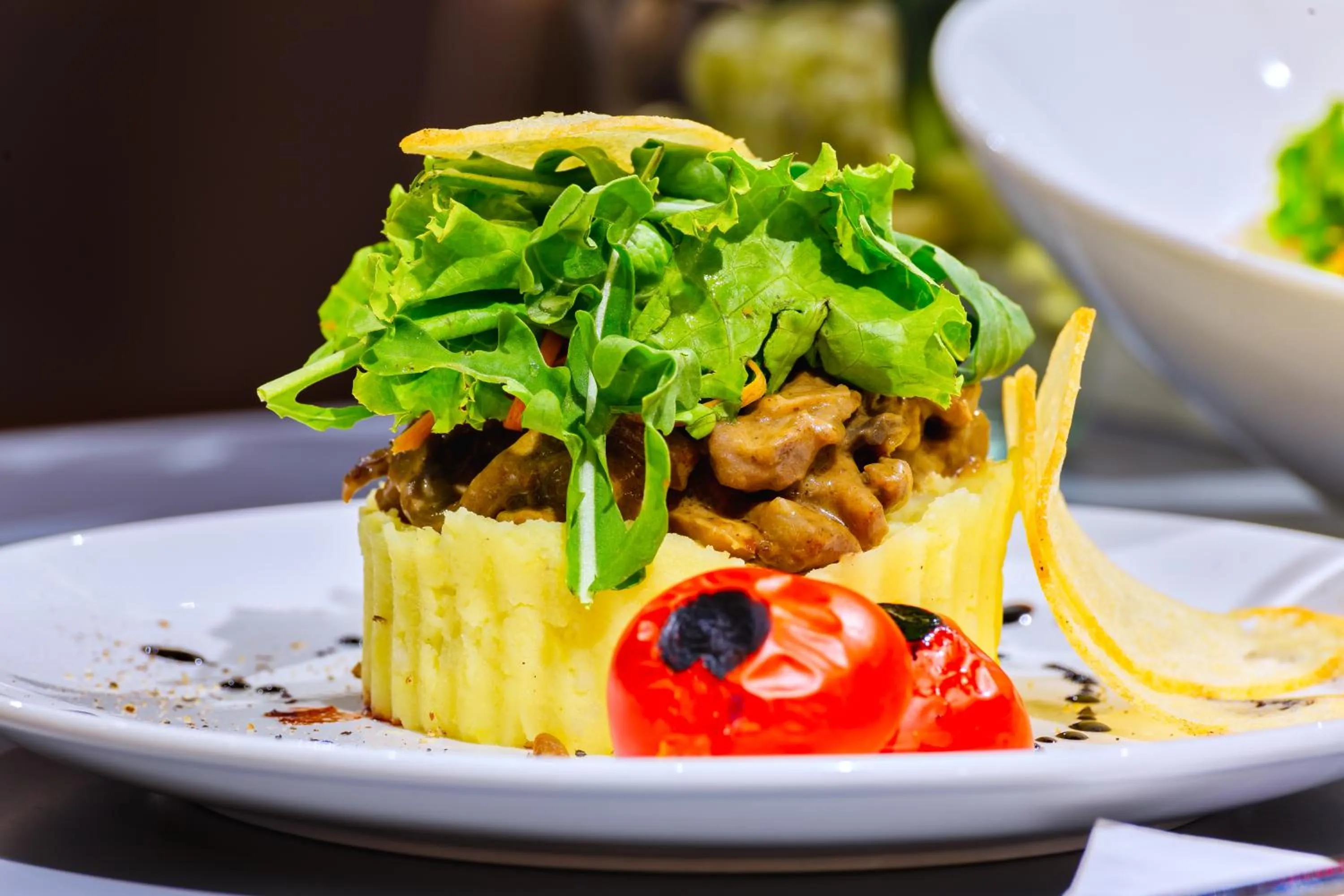 Food and drinks in Aksent Hotel