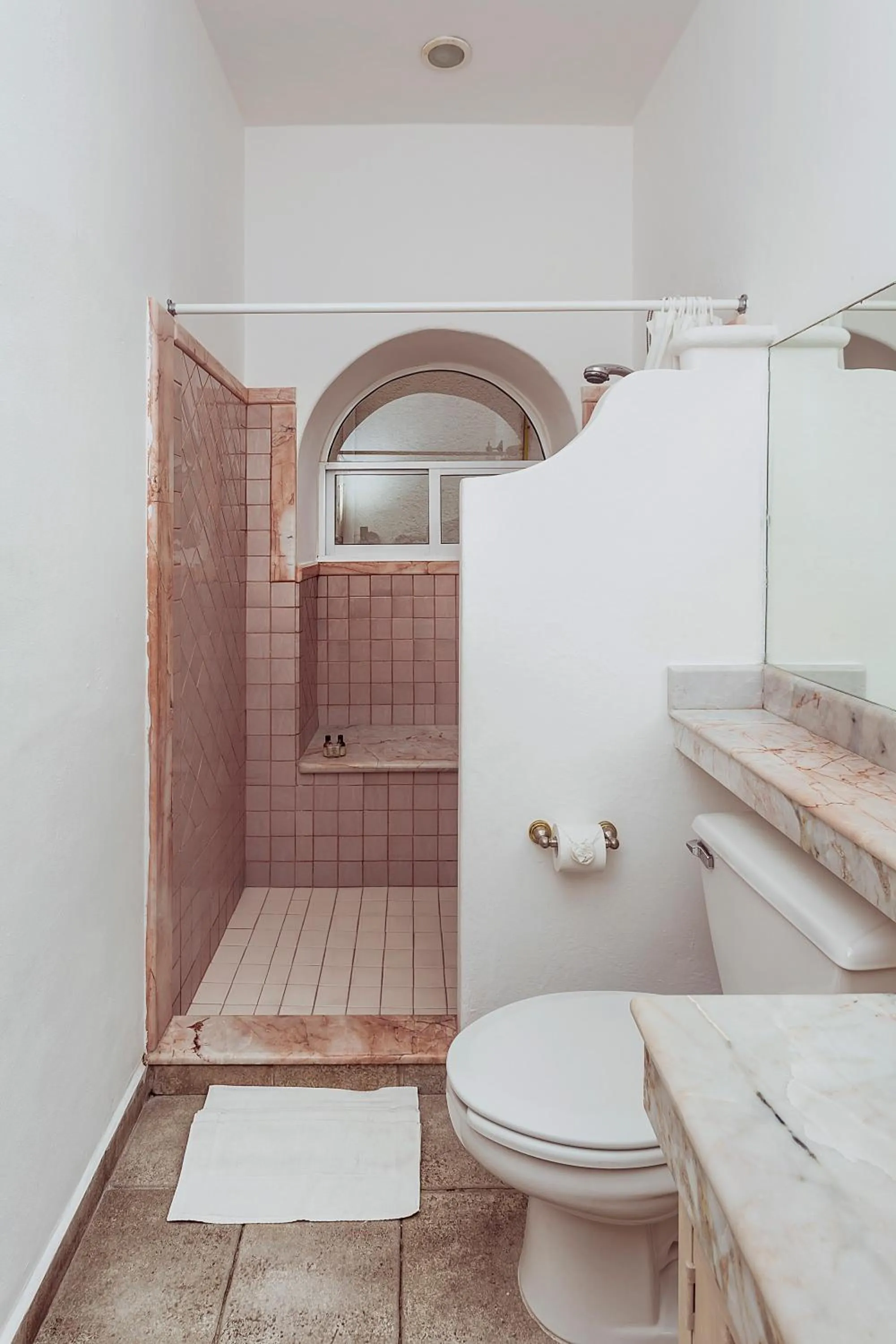 Shower in Fabiola Condo Hotel