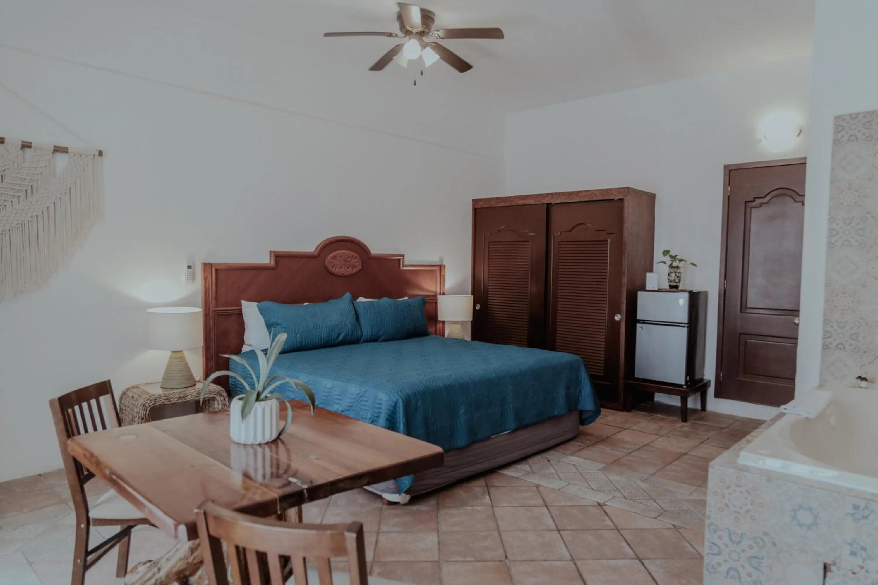 Bed in Fabiola Condo Hotel