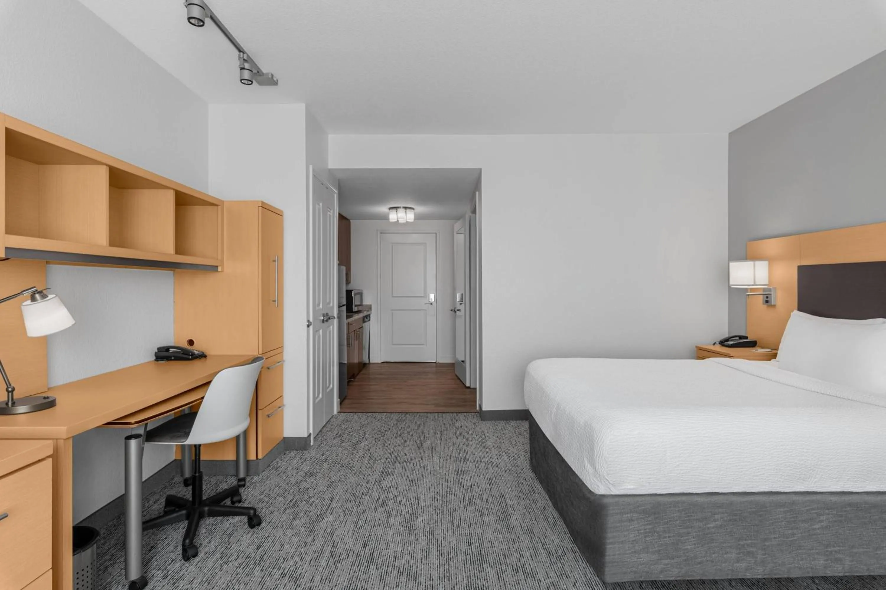 Photo of the whole room, Bed in TownPlaces Suite Denver Airport at Gateway Park
