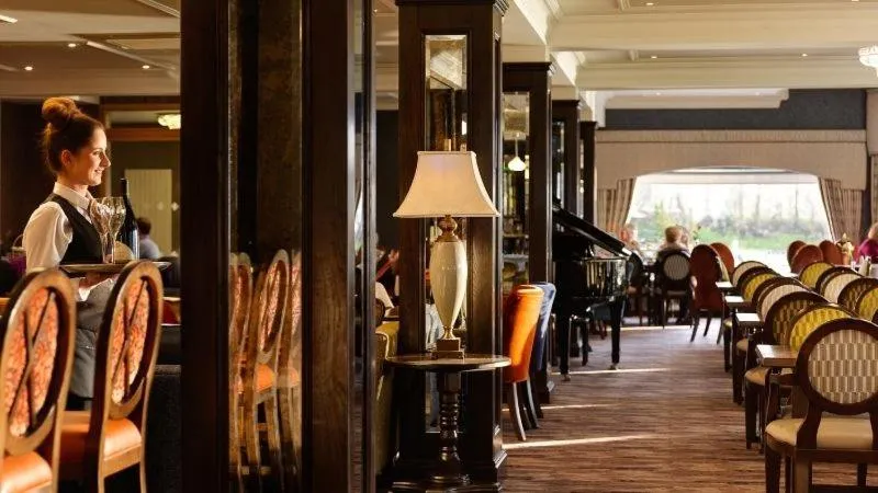 Restaurant/places to eat in Killyhevlin Lakeside Hotel & Lodges