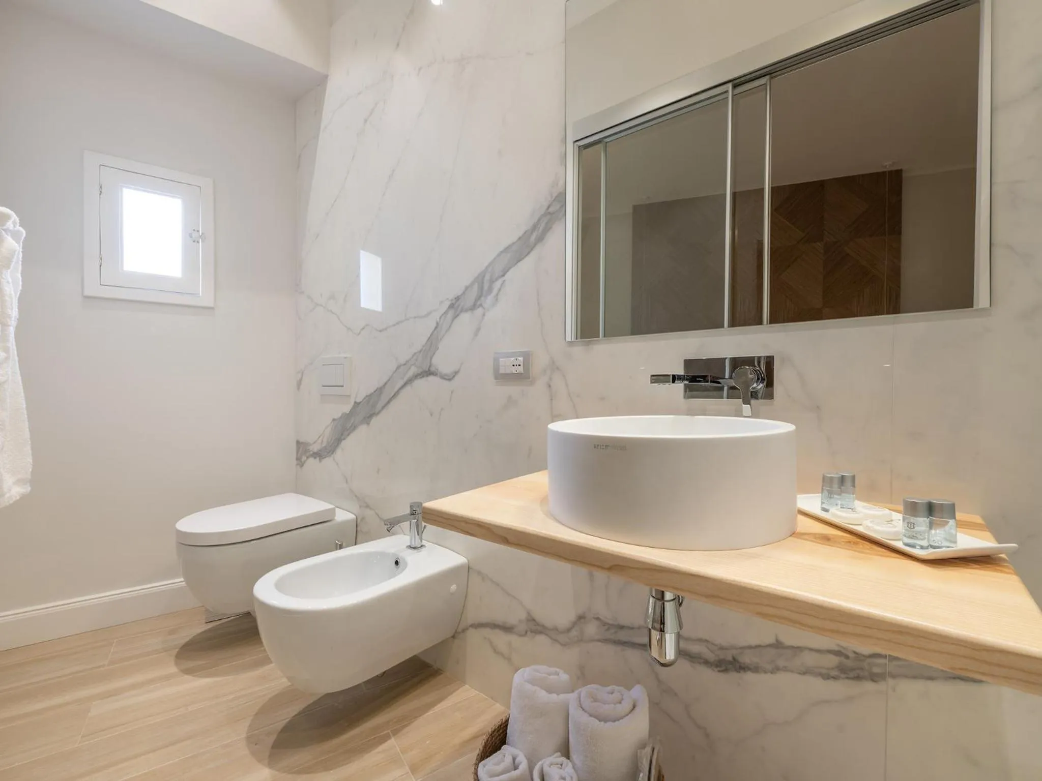 Bathroom in AQUAMADRE Suites