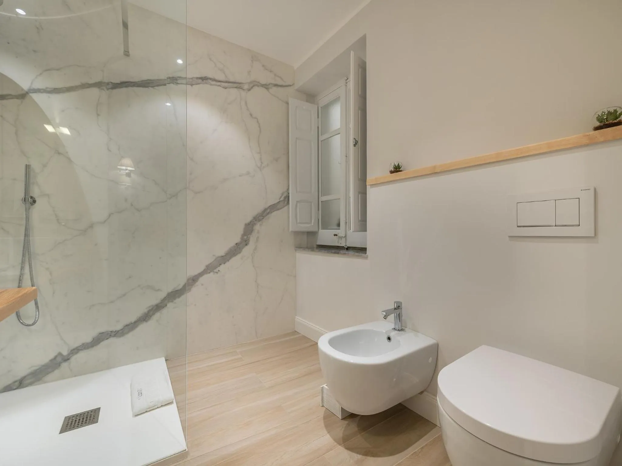 Bathroom in AQUAMADRE Suites