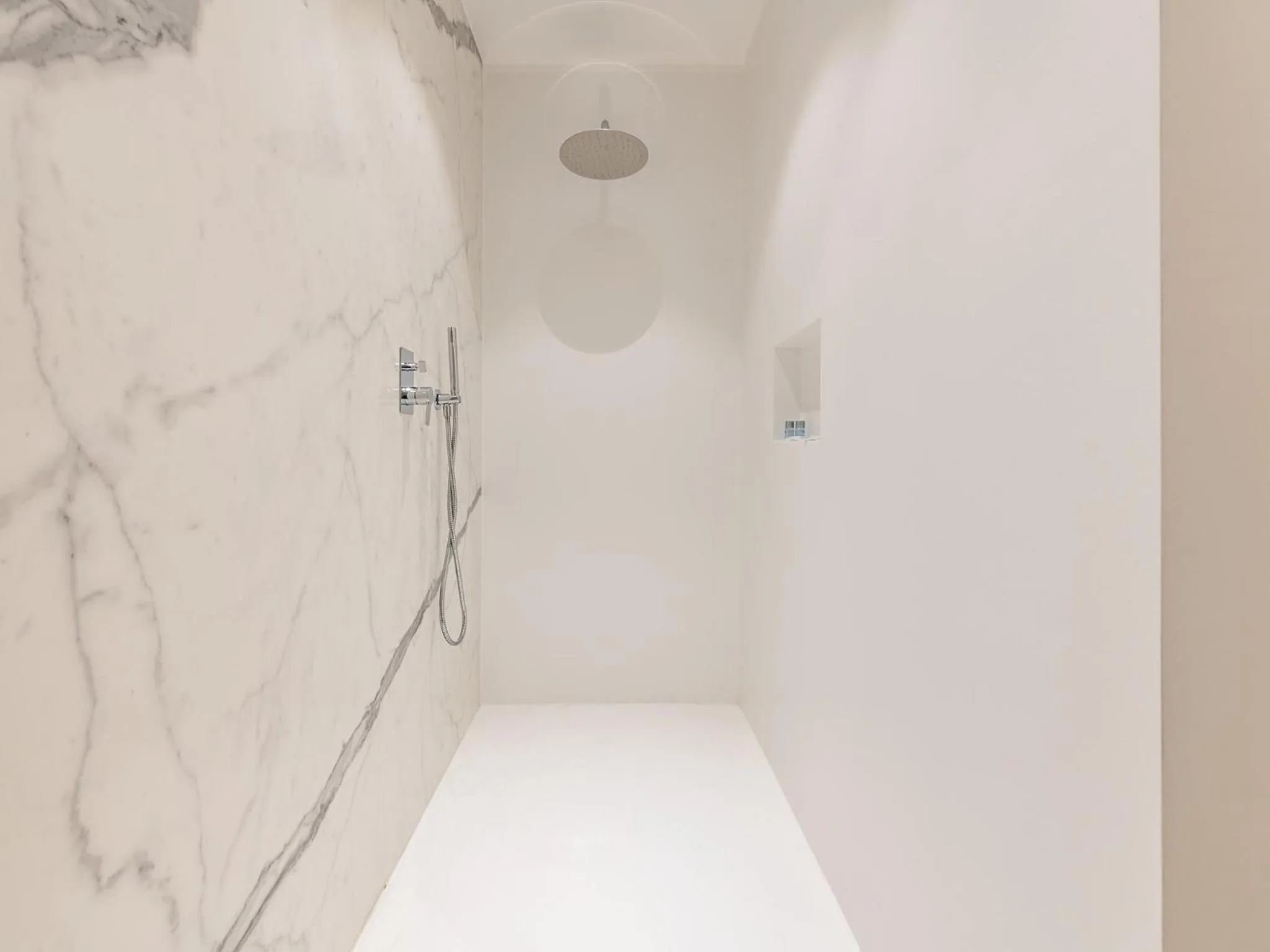 Bathroom in AQUAMADRE Suites