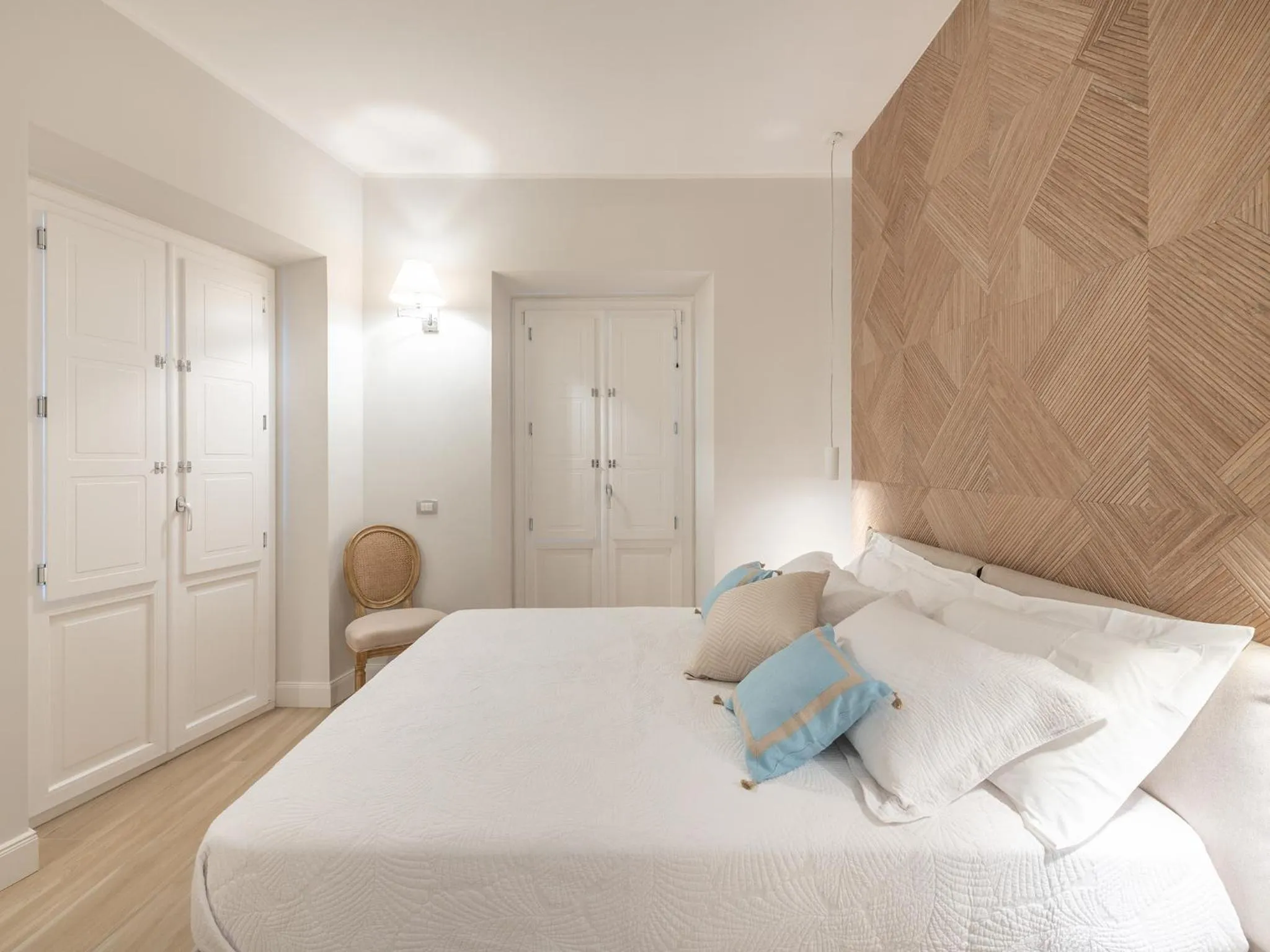 Bedroom, Bed in AQUAMADRE Suites