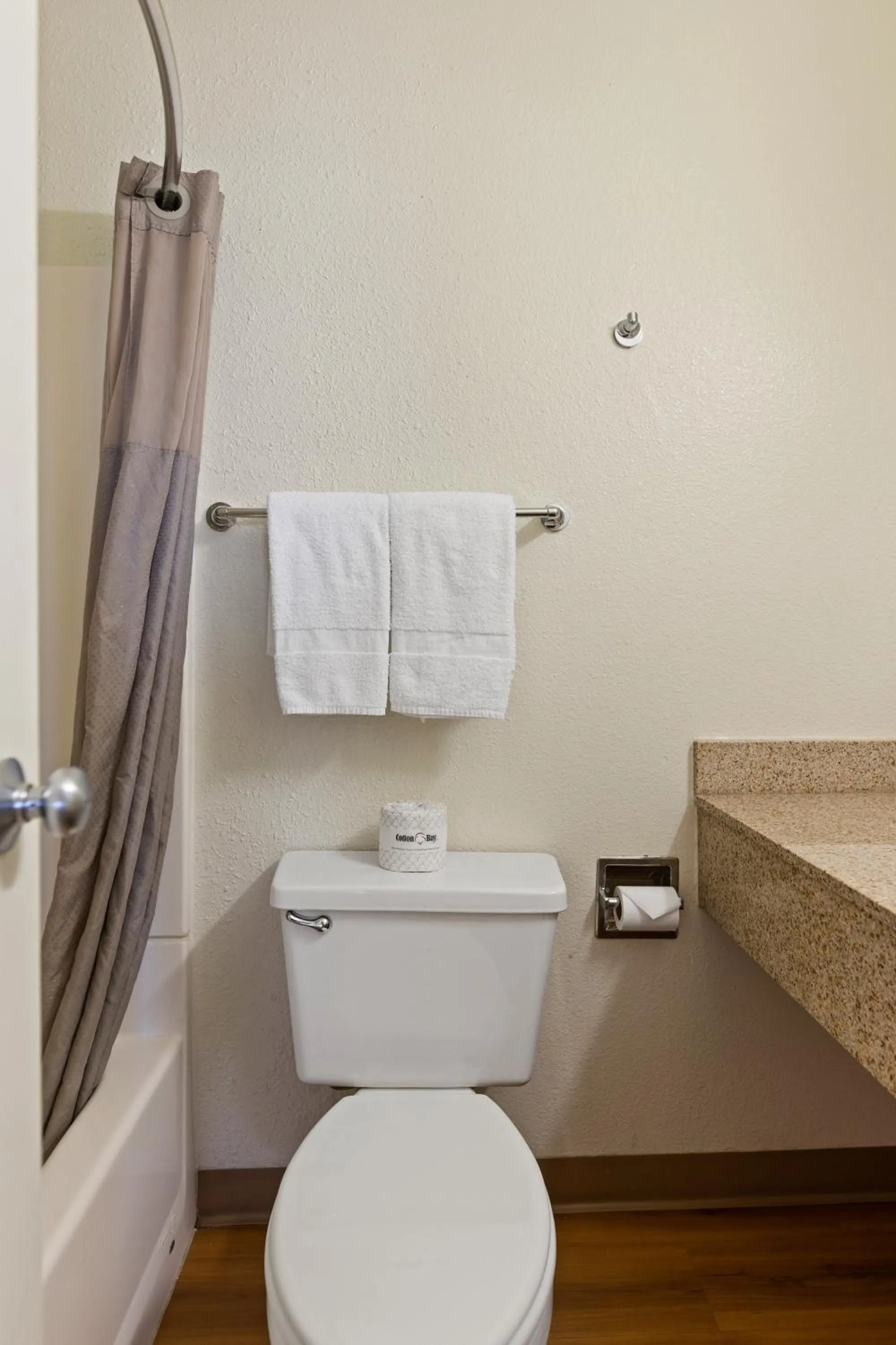 Bathroom in Motel 6 Tucson, AZ - North