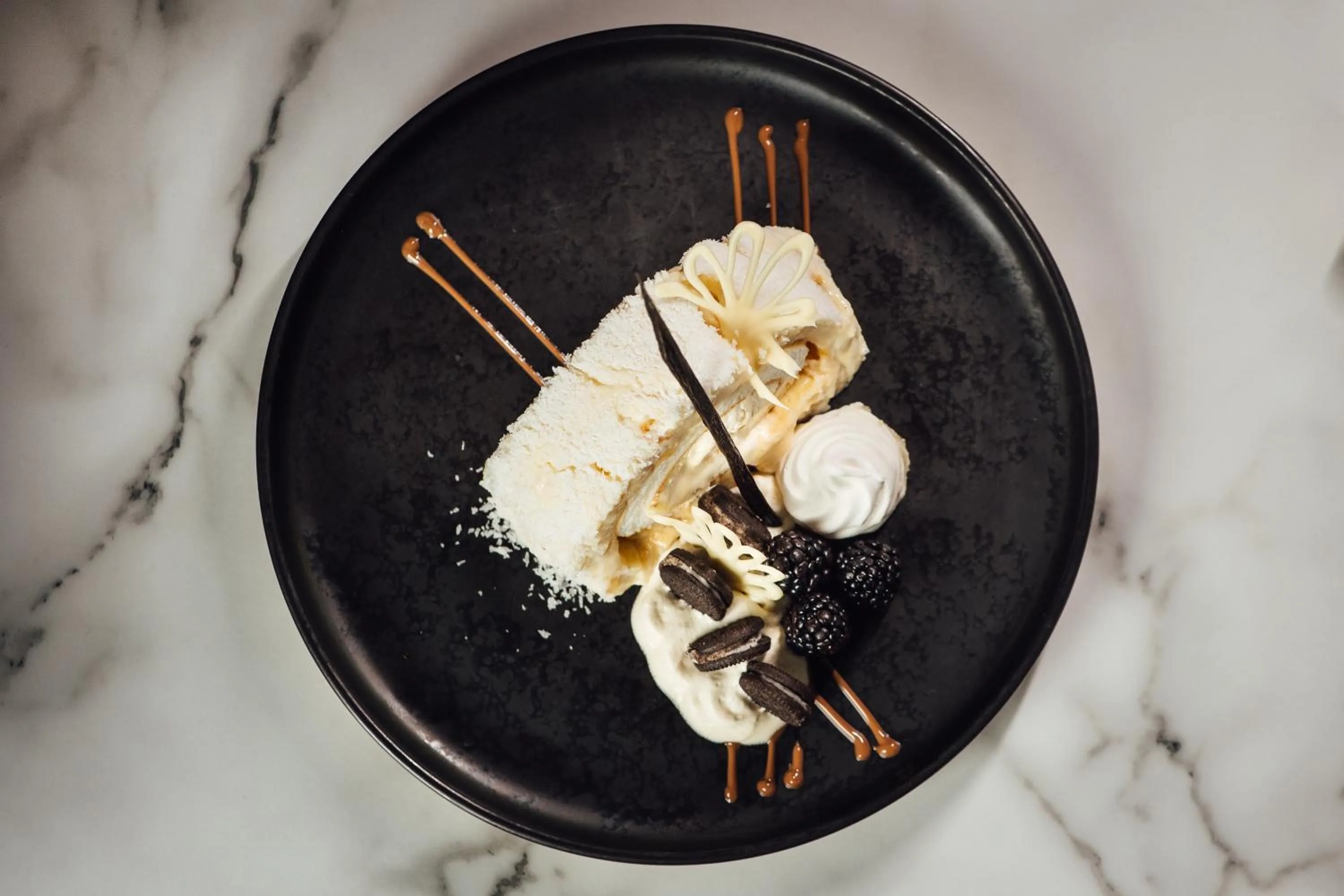 Food and drinks in The Imperial Dragon Hotel