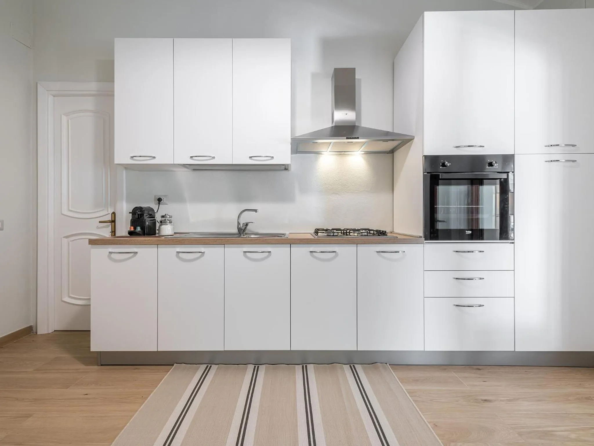 Kitchen or kitchenette in Villa Iole Apartment