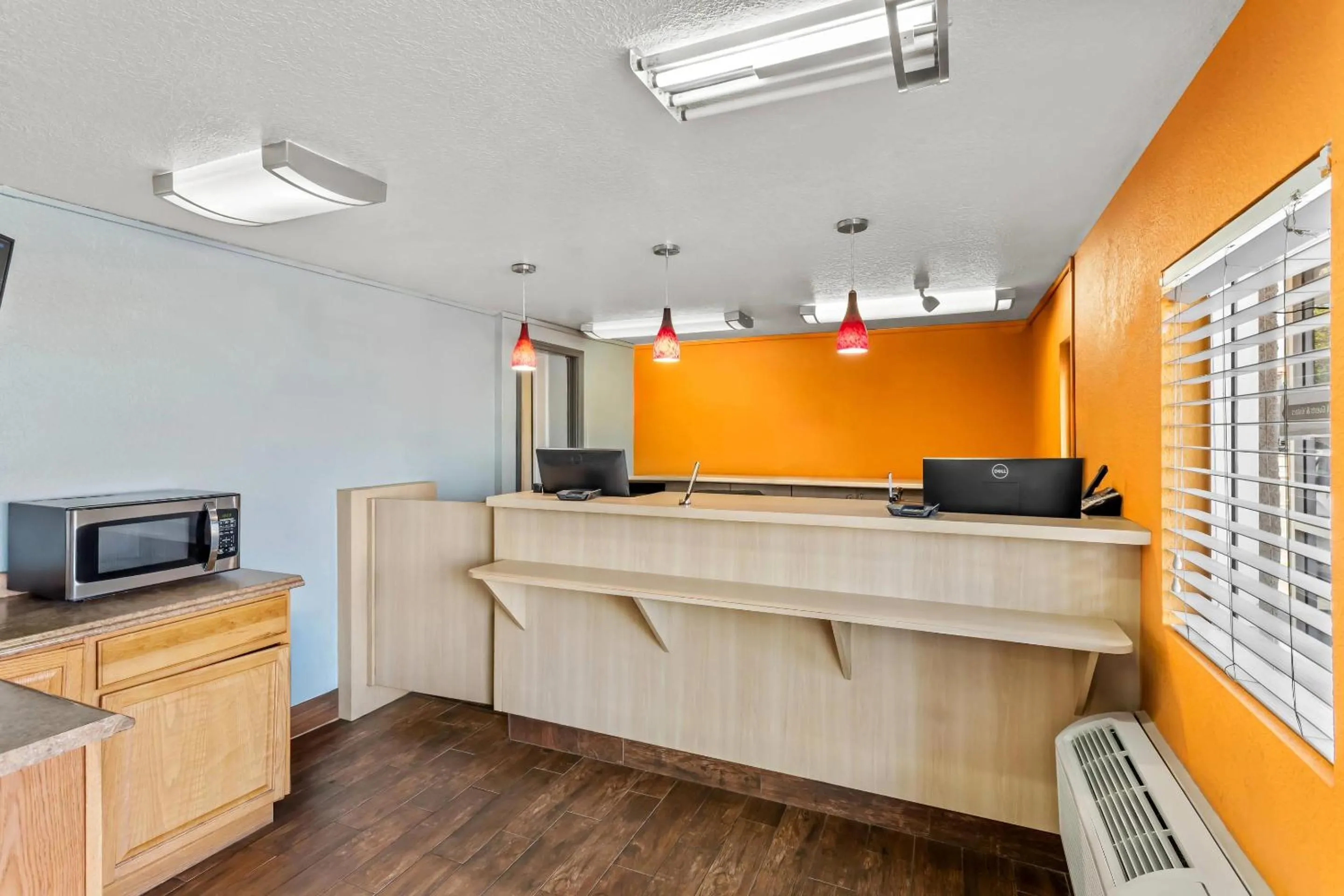 Lobby or reception in Rodeway Inn Albuquerque West