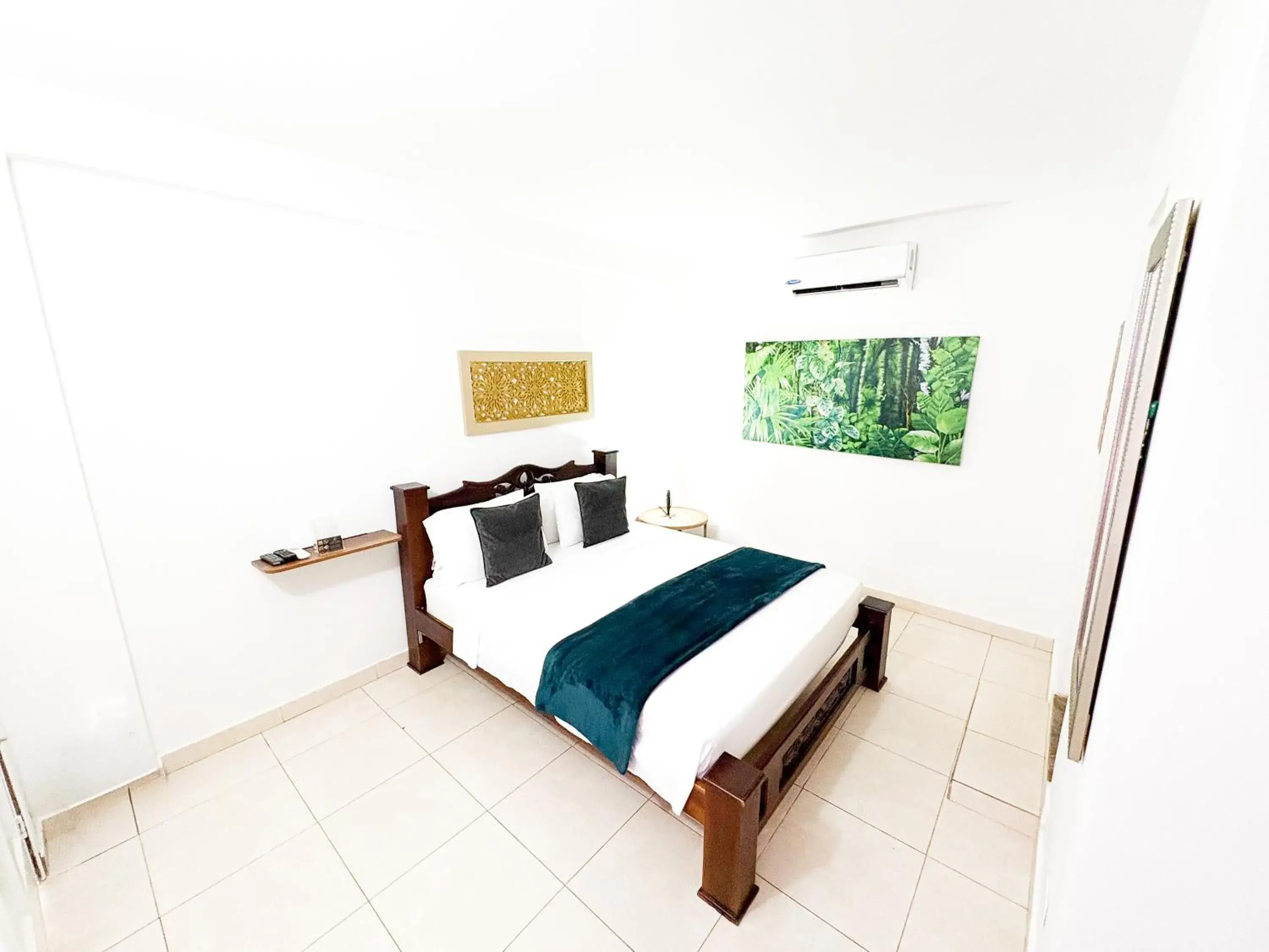 Economy Double Room in Hotel AT THE PARK Economy Double Room in Hotel AT THE PARK