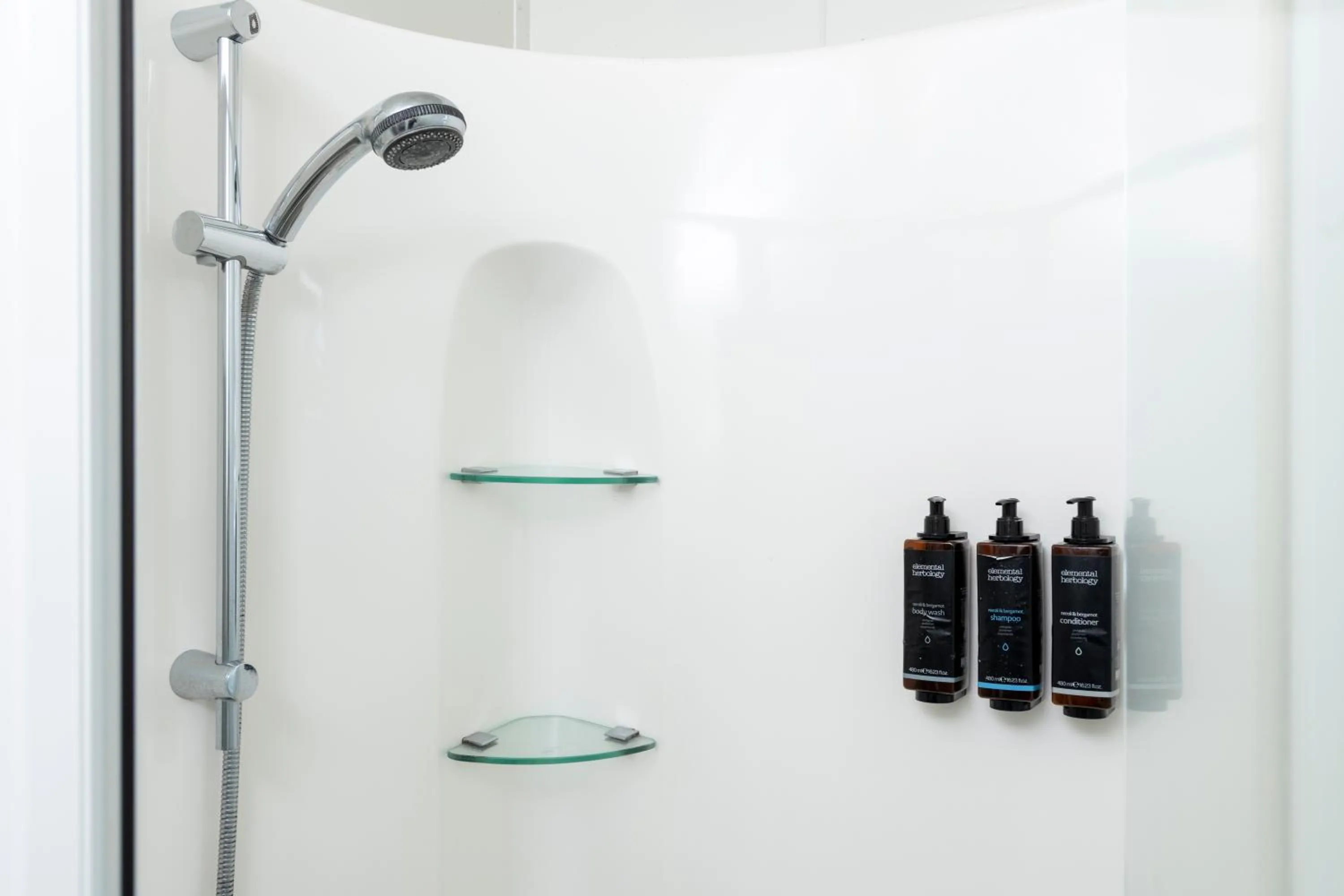 Shower in Riverside Whakatane Holiday Park