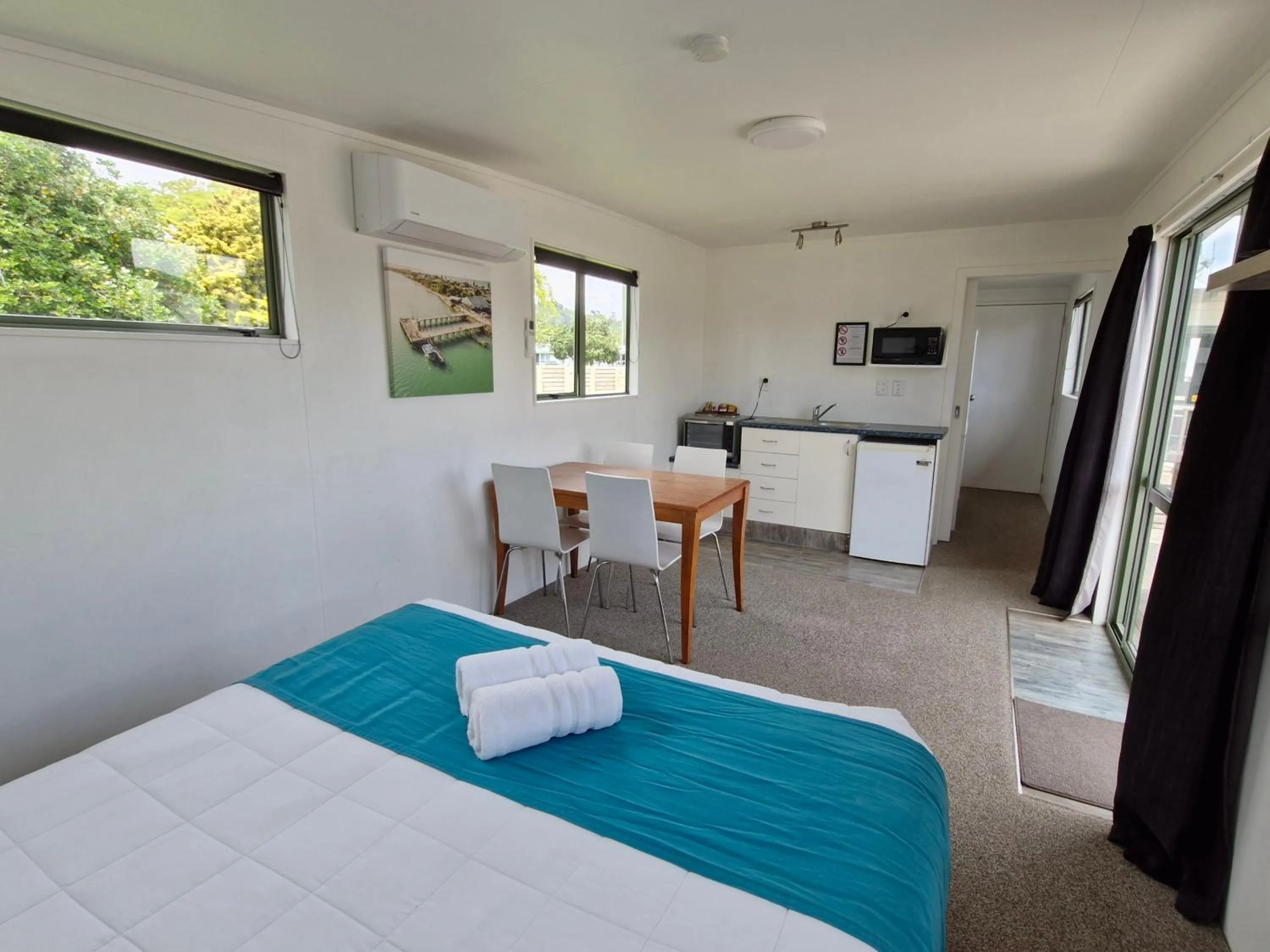 Bed in Riverside Whakatane Holiday Park