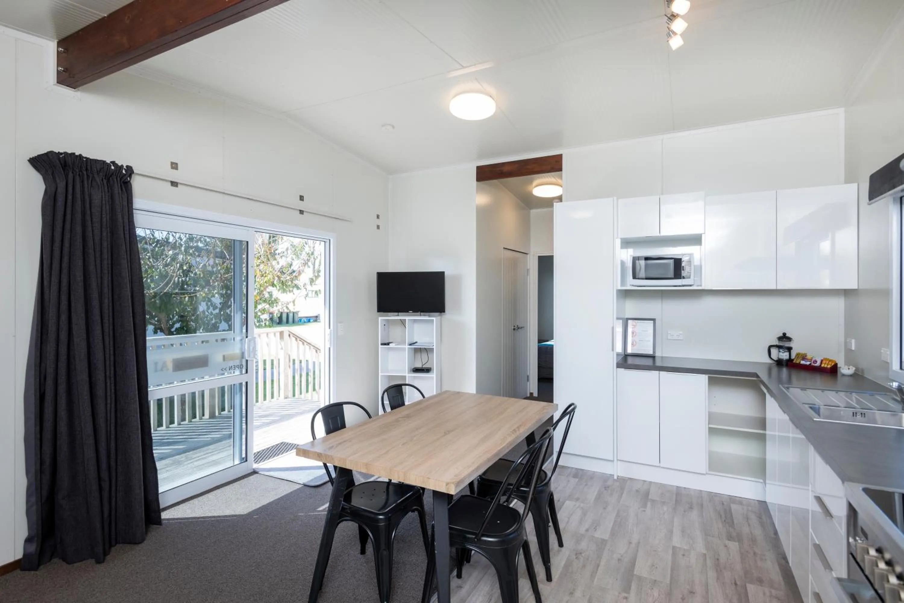 TV and multimedia in Riverside Whakatane Holiday Park