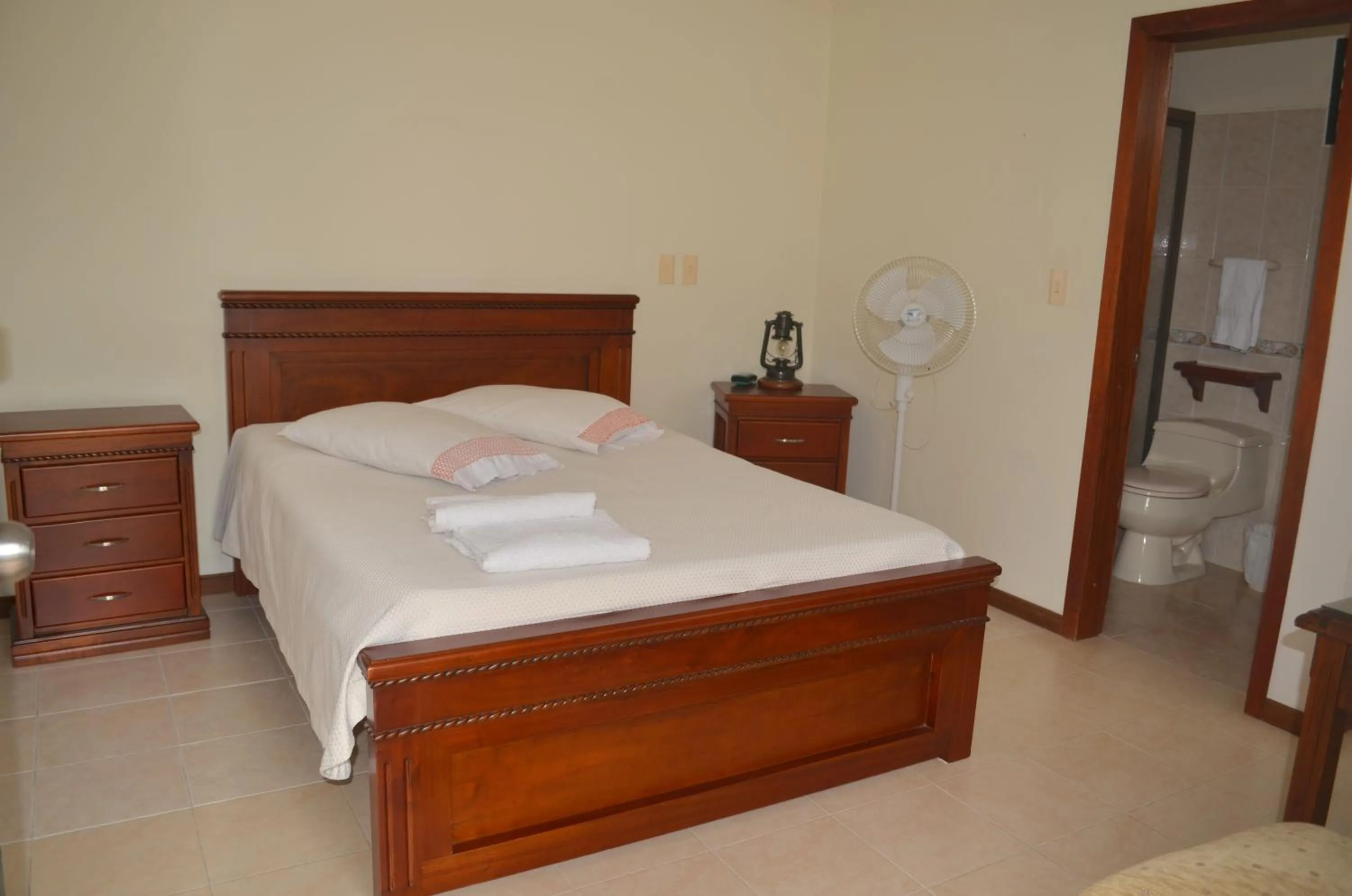 Bed in Finca Hotel Valparaíso