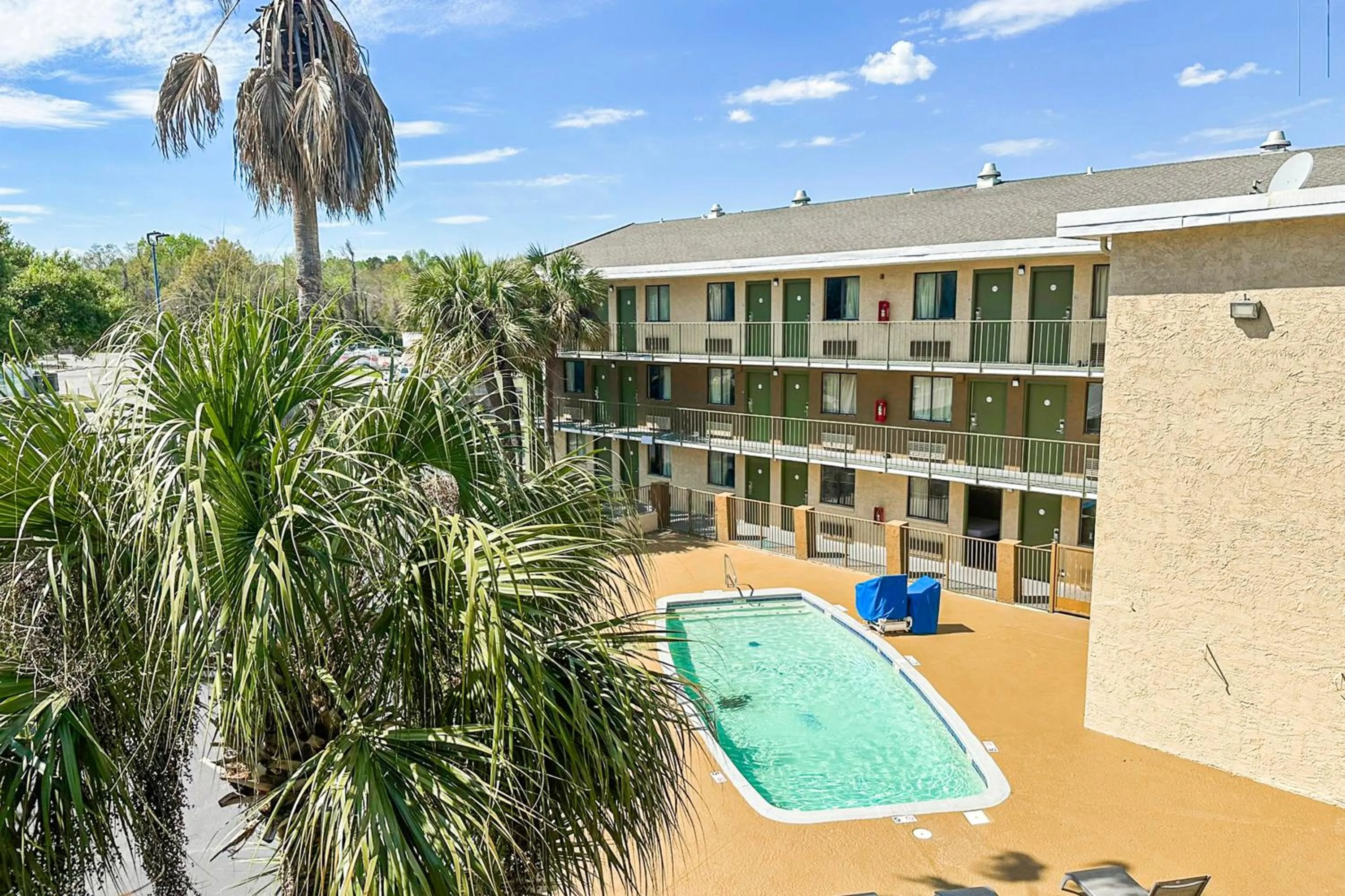 Property building in OYO Hotel Mobile, AL I-65 at Airport Blvd