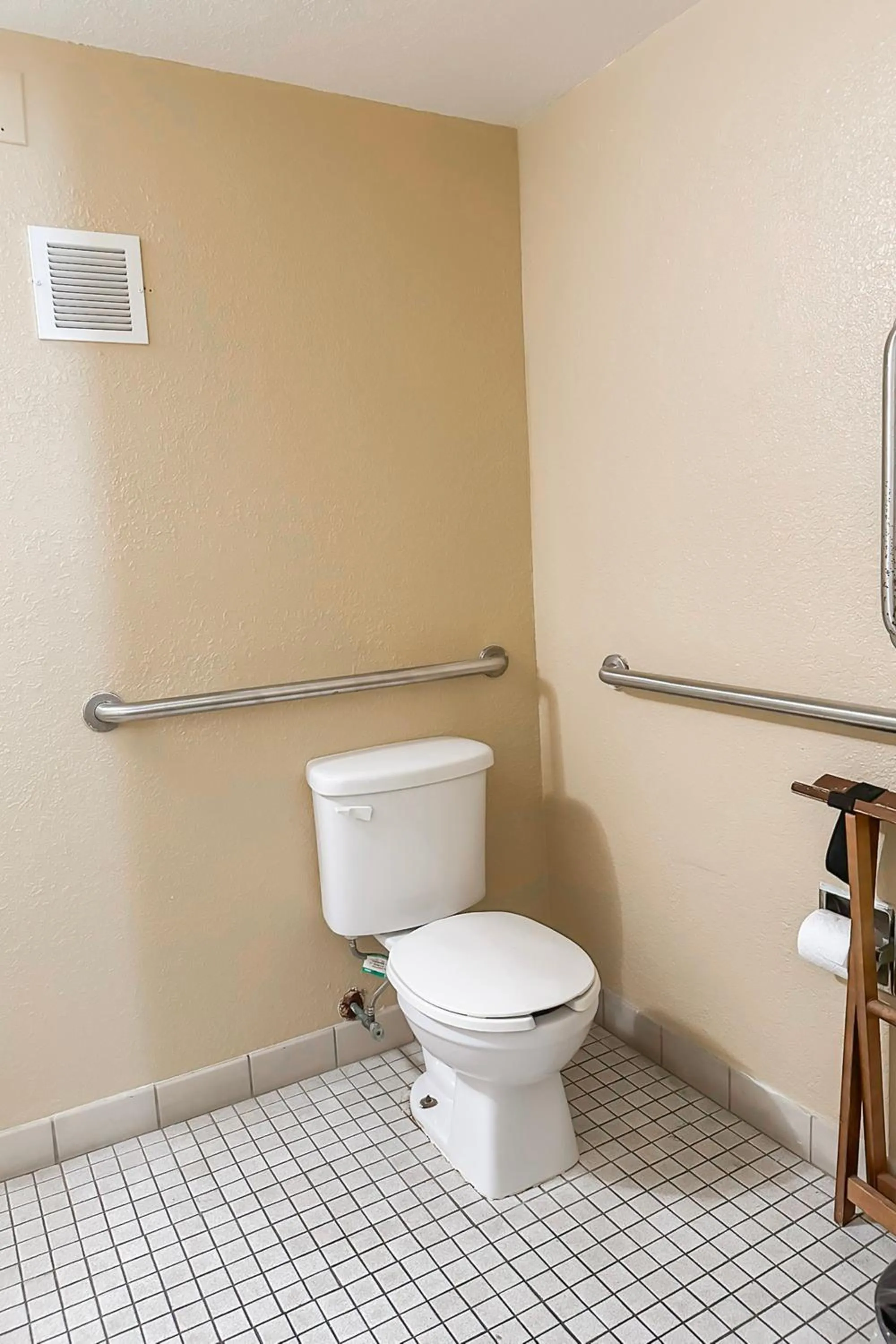 Bathroom in OYO Hotel Mobile, AL I-65 at Airport Blvd