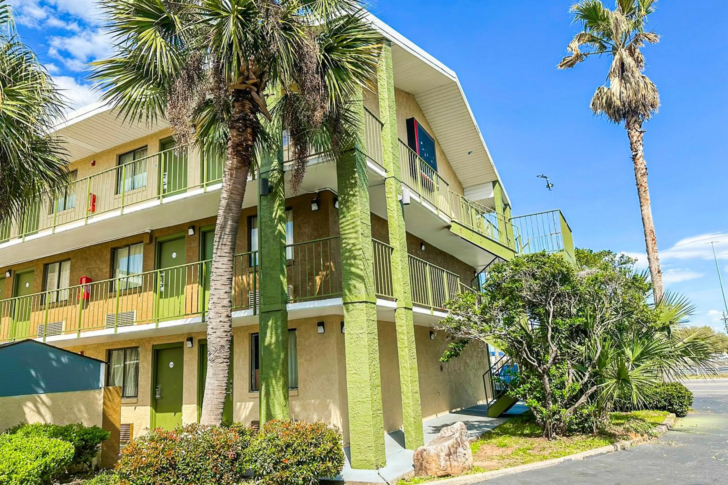 Property building in OYO Hotel Mobile, AL I-65 at Airport Blvd