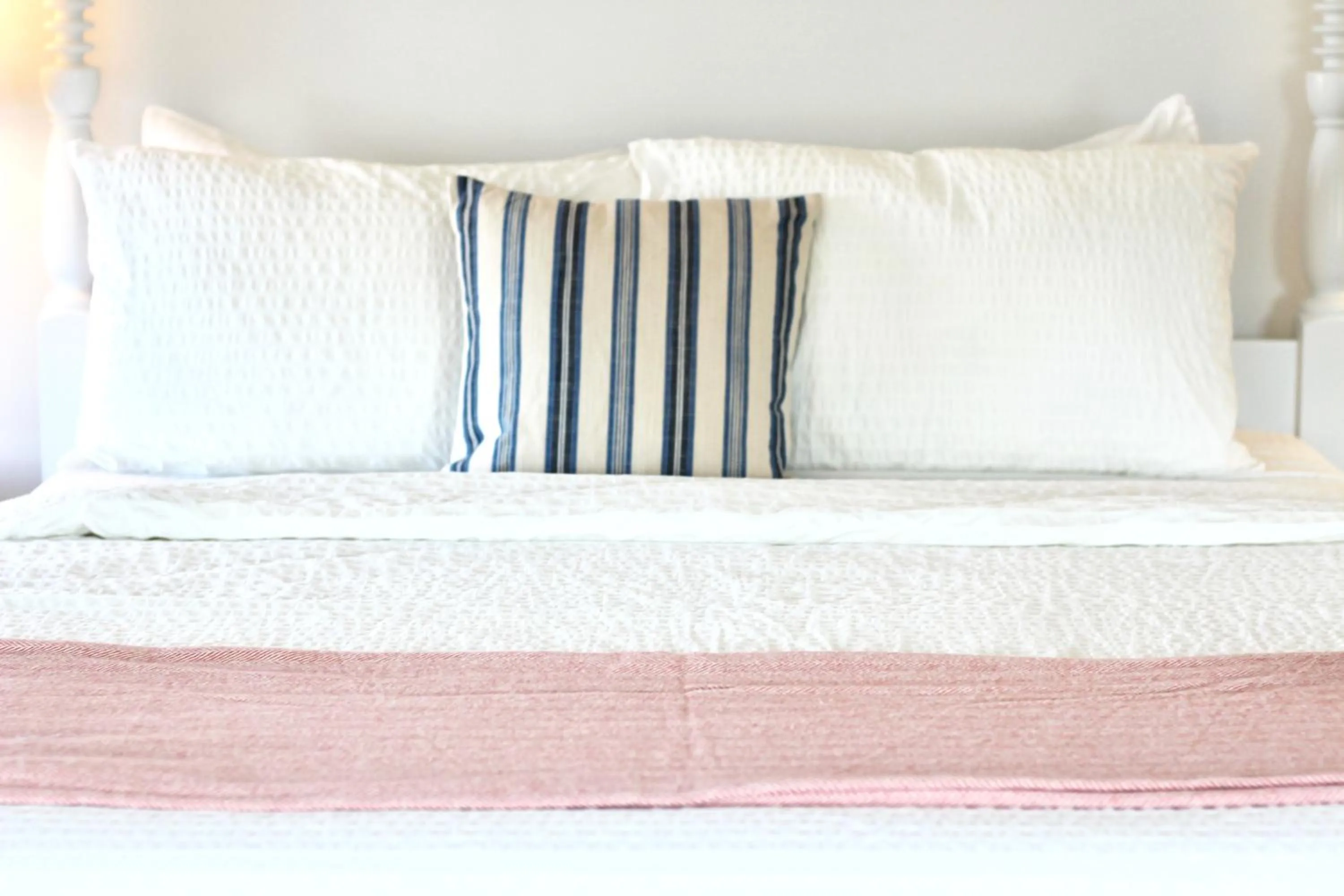 Bed in The Whaler's Inn