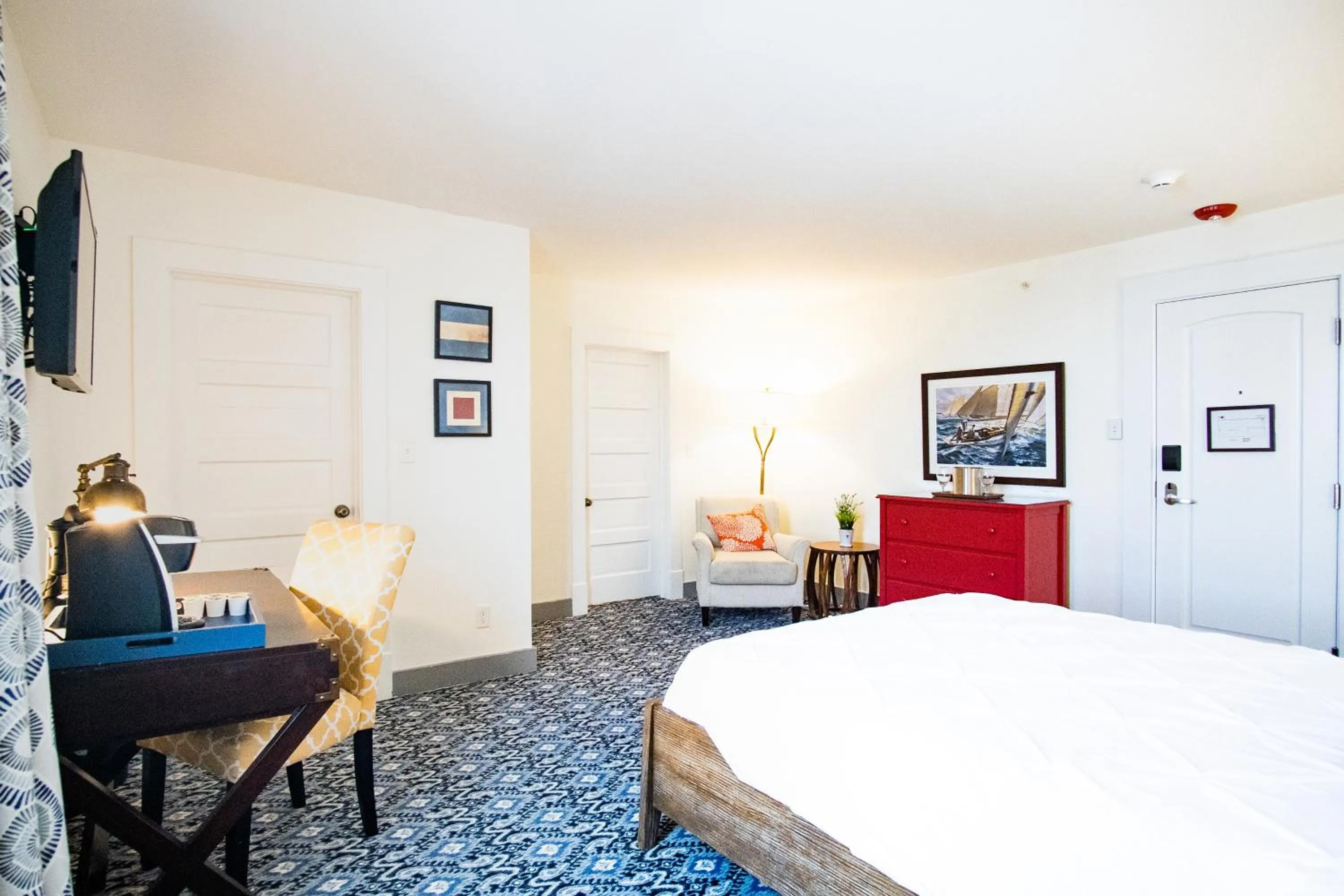 Bed in The Whaler's Inn