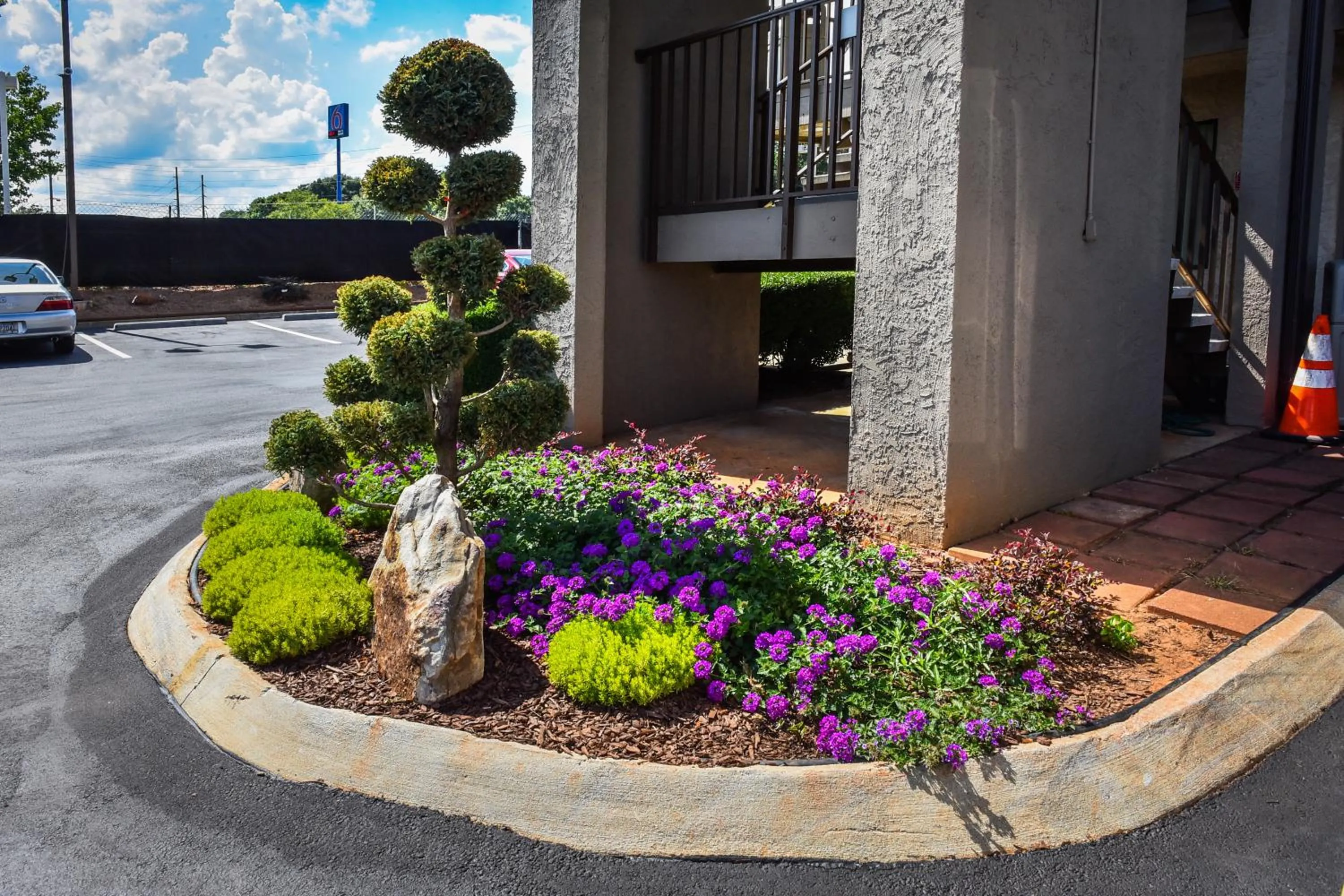 Decorative detail in Masters Inn Tucker