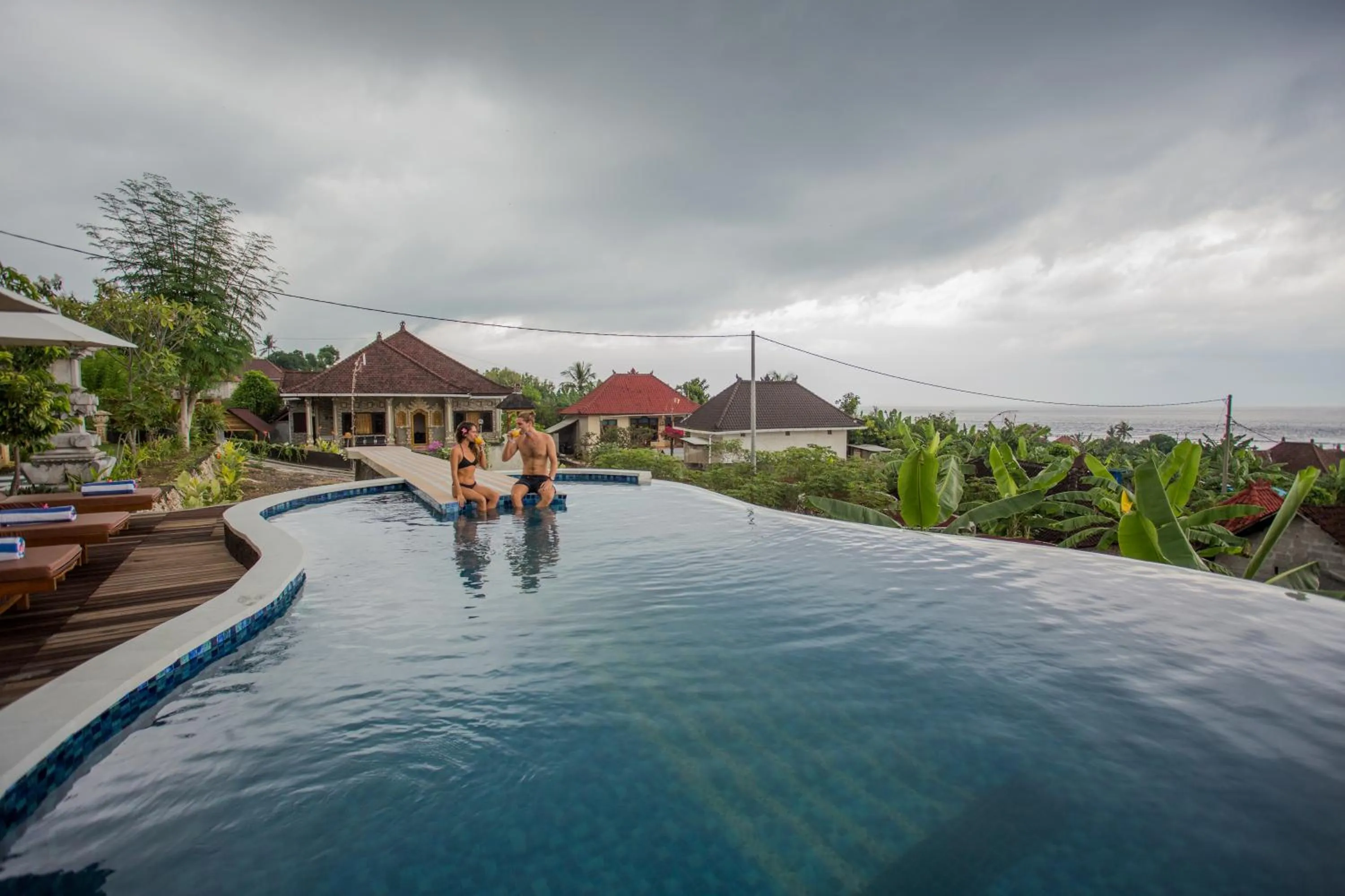 People in Horizon Nusa Penida