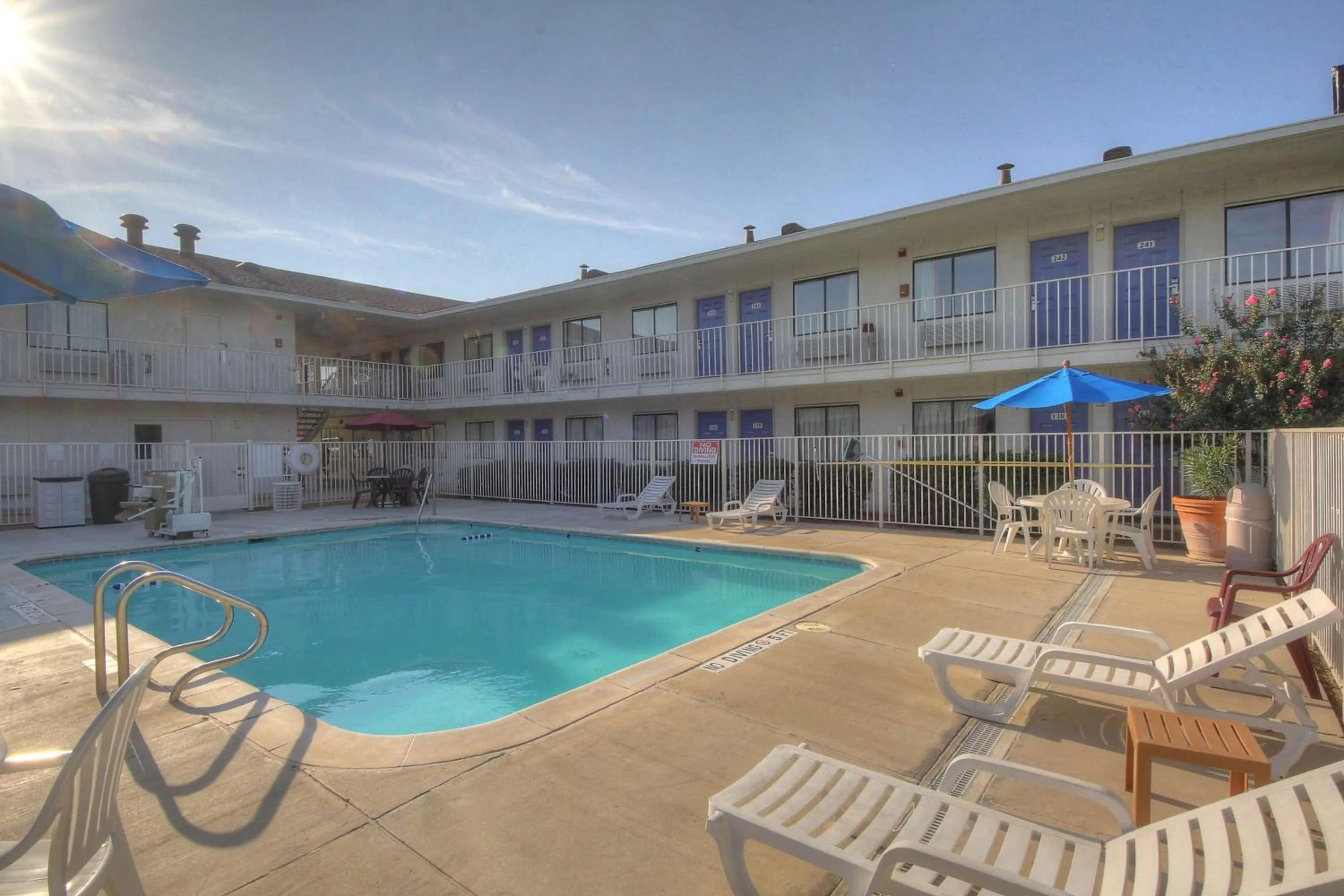 On site in Motel 6 San Antonio, Tx Six Flags Fiesta TX - La Cantera Area