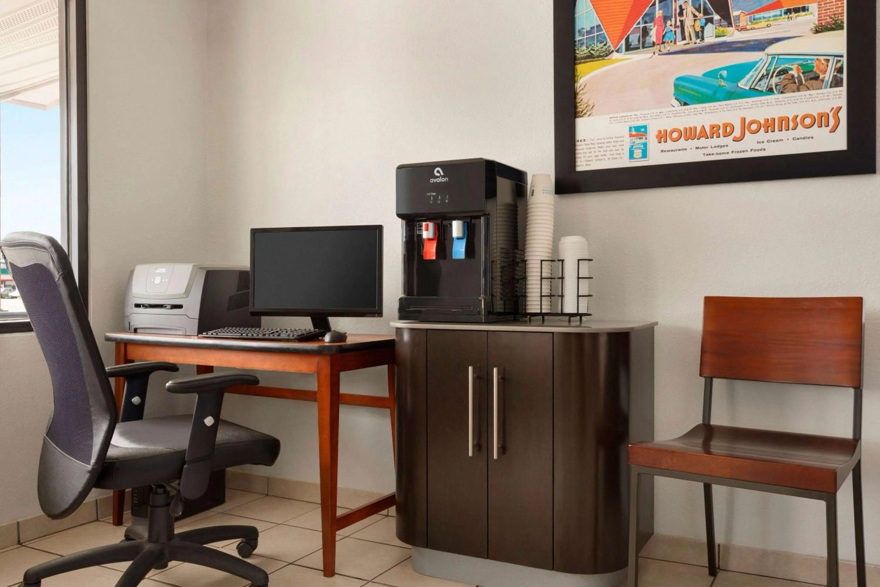 Business facilities in Howard Johnson by Wyndham Harrisonburg