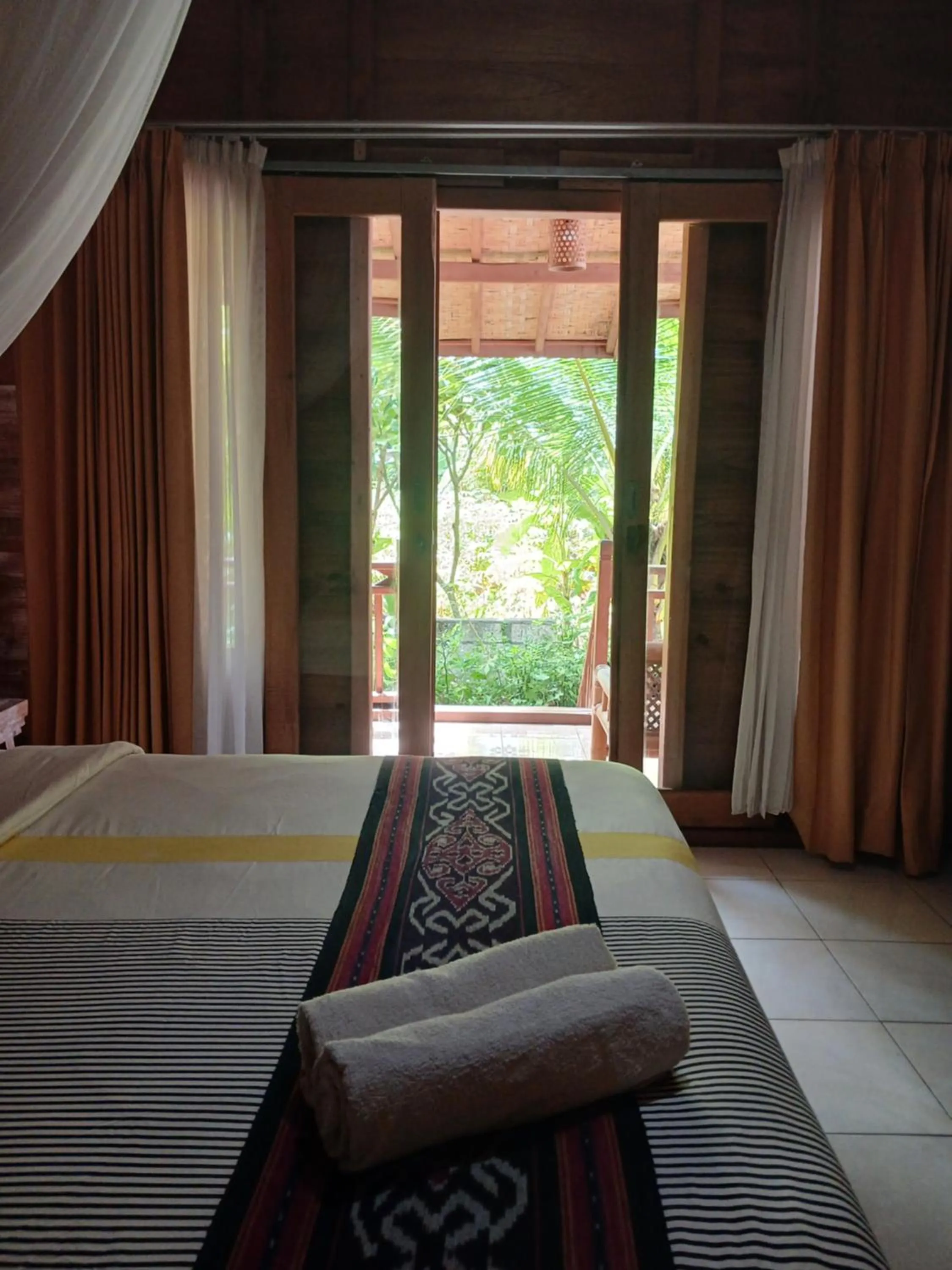 Bed in Nusa Penida Pudak Nature Bungalow