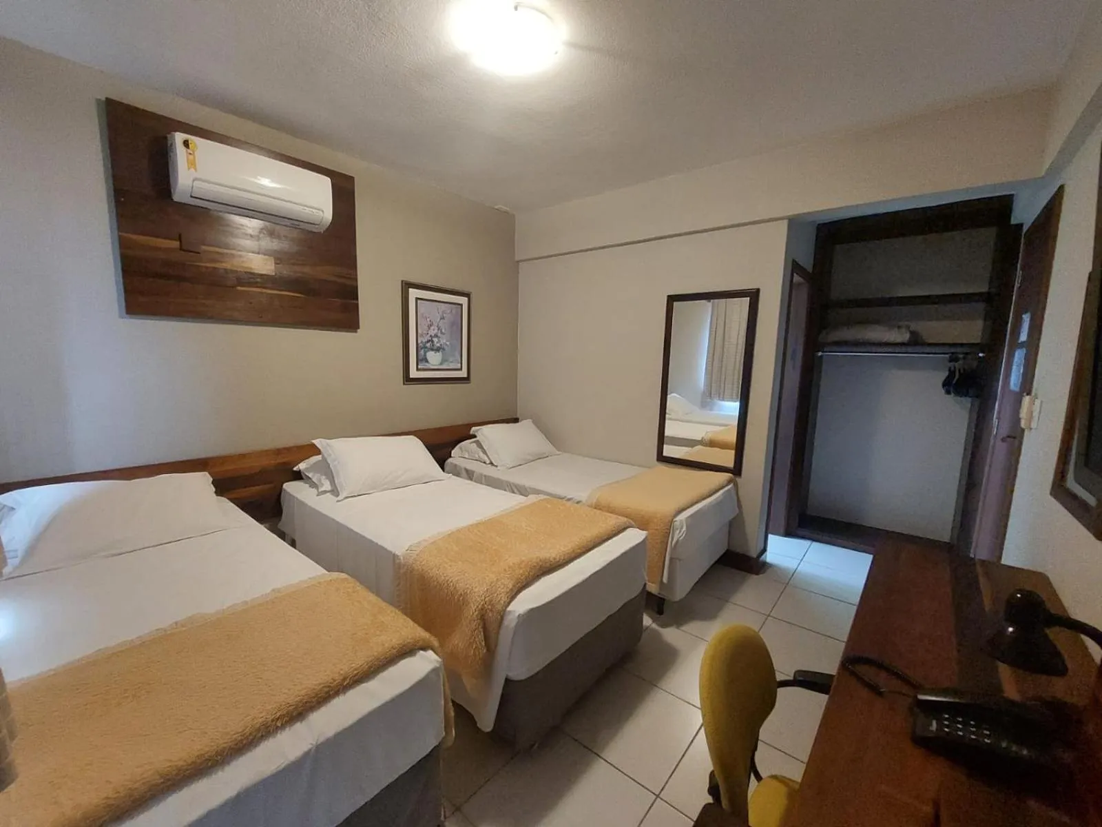 Bed in Príncipe Hotel